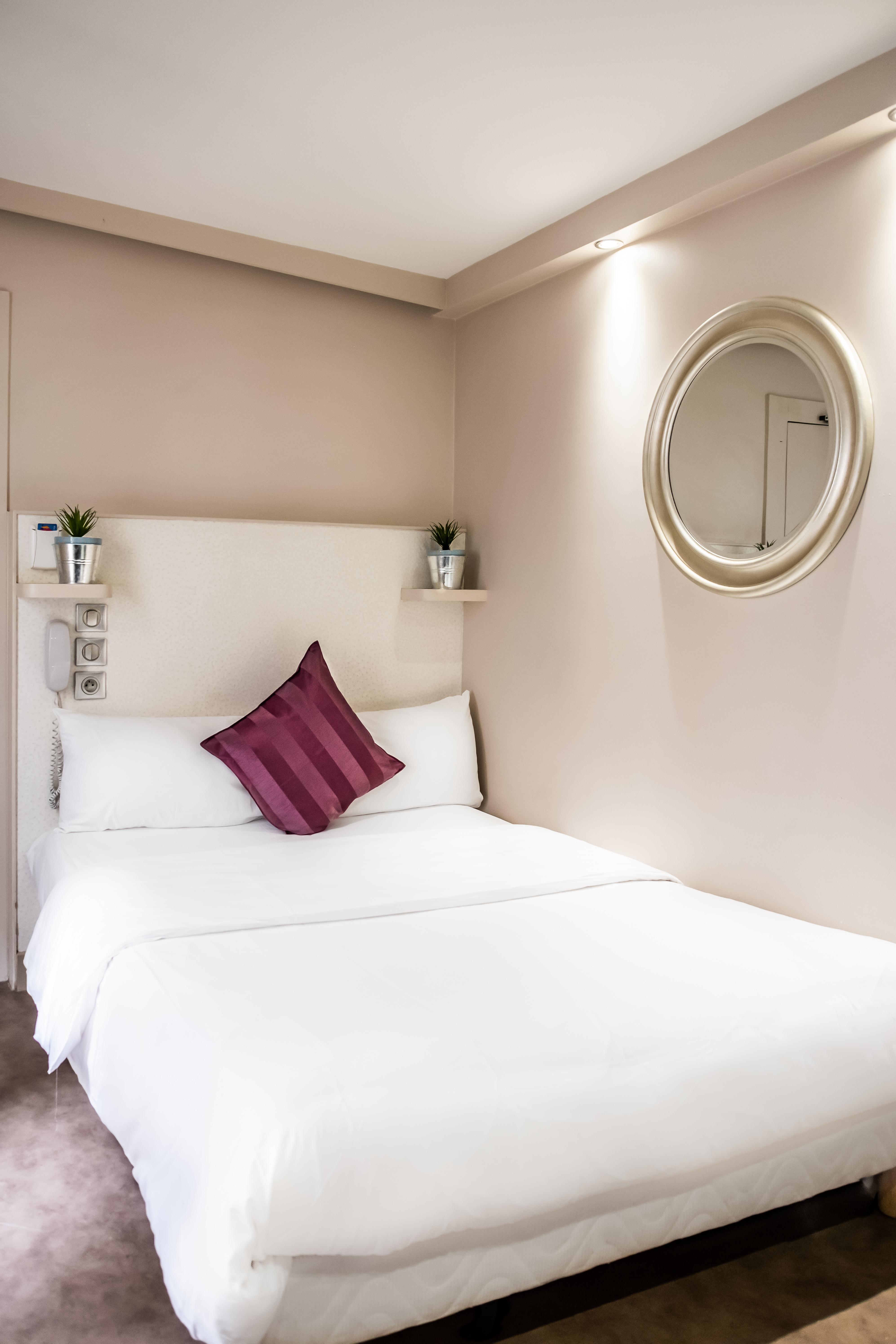 Nation Montmartre Hotel Parigi