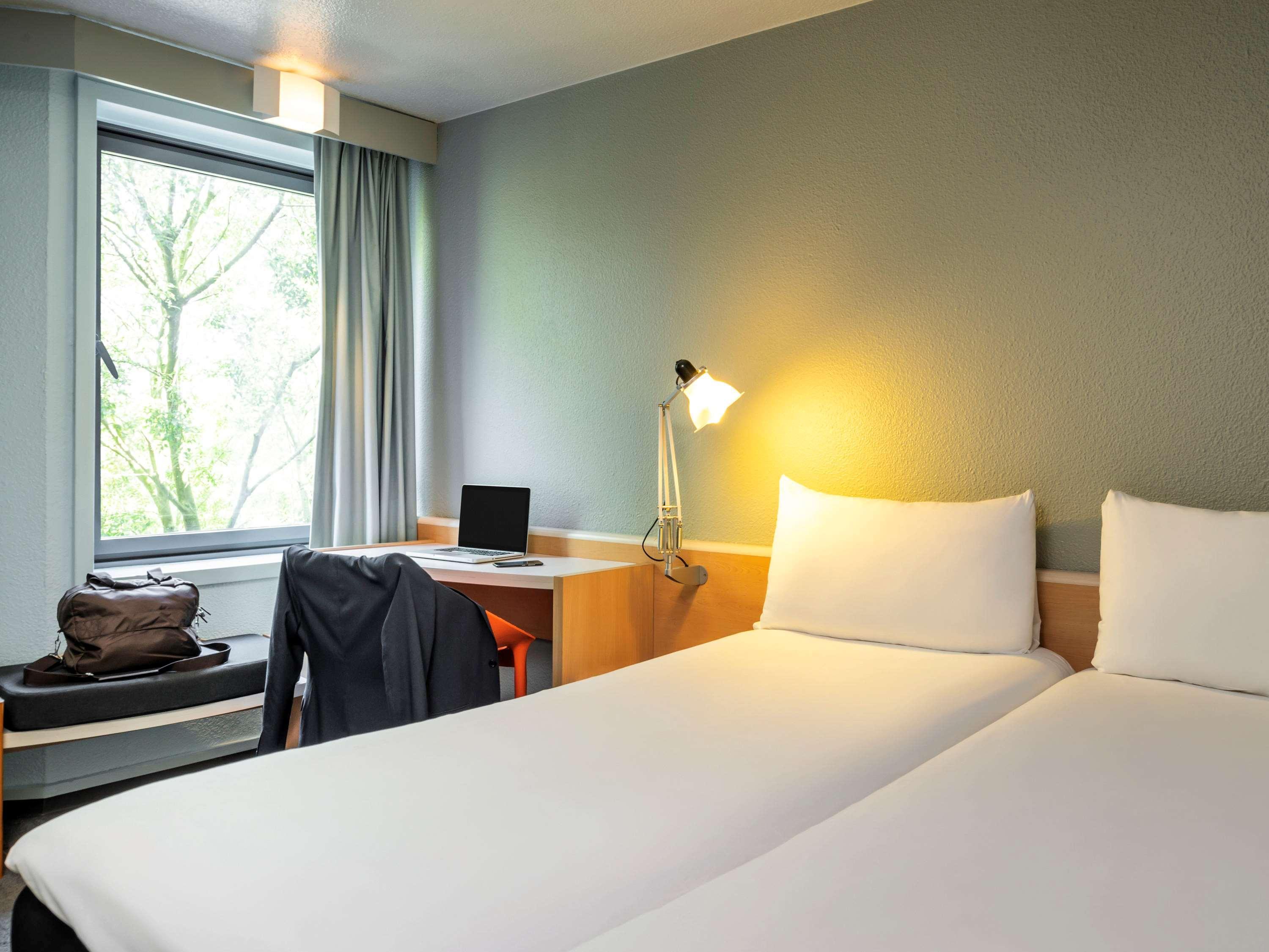 Ibis La Cité Des Sciences 19ème 3* Parigi