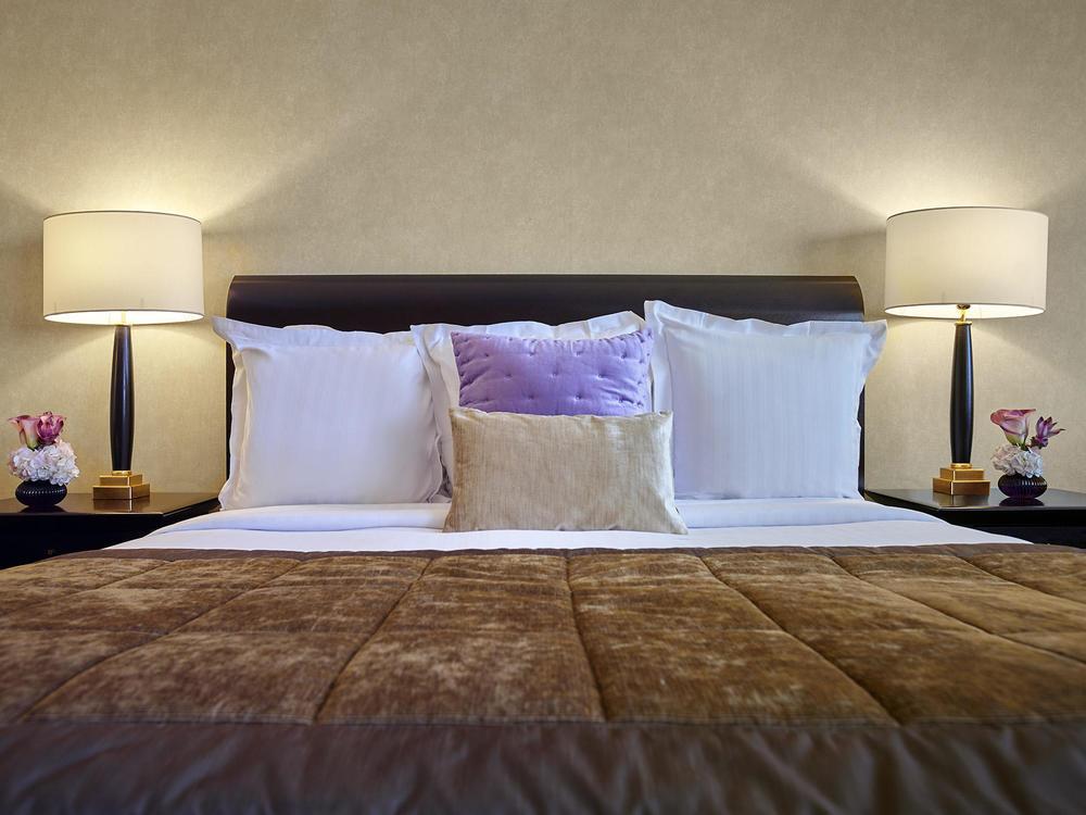 Warwick Champs-elysees 4*