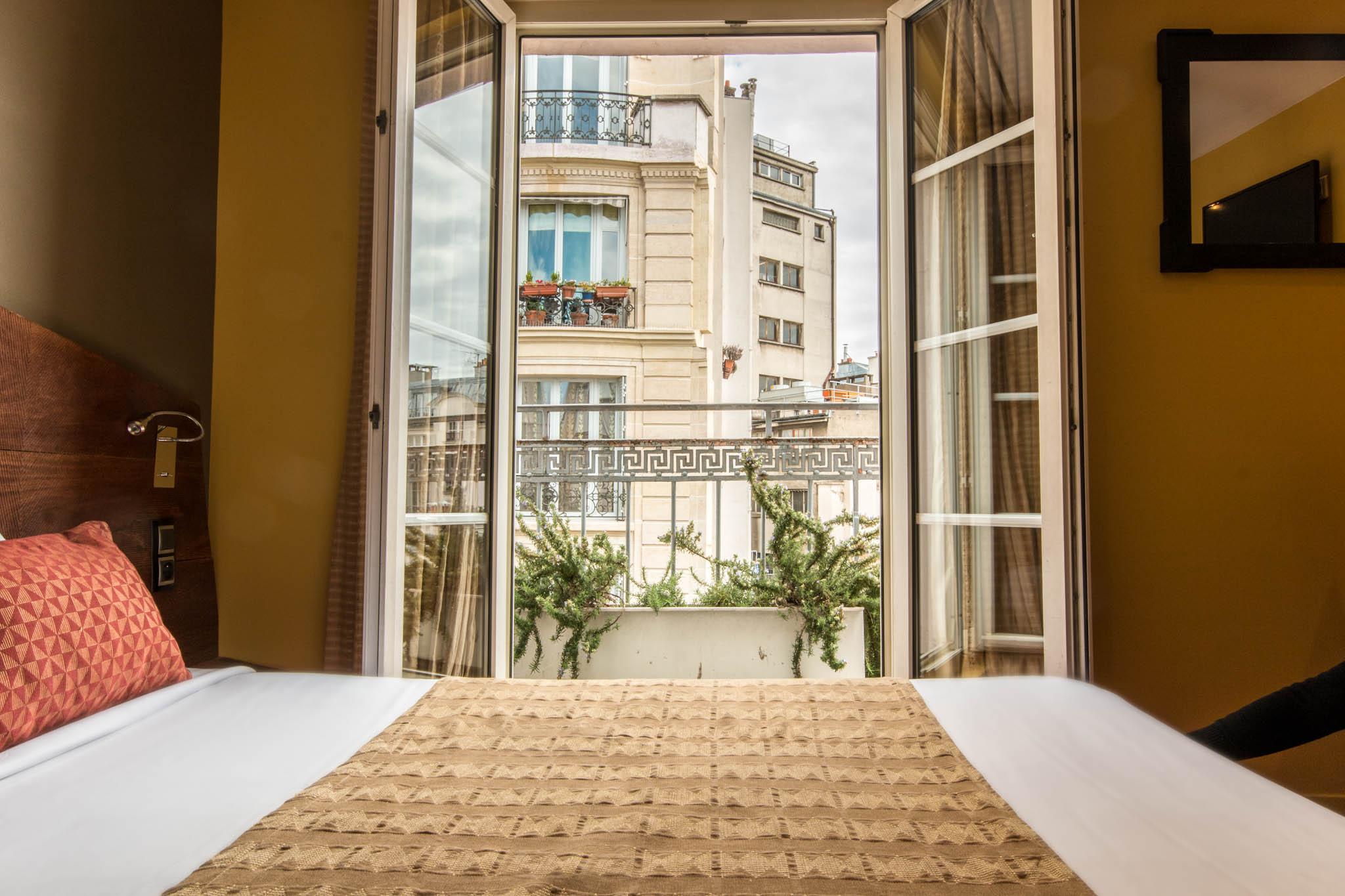 Moulin Plaza By Happyculture Hotel