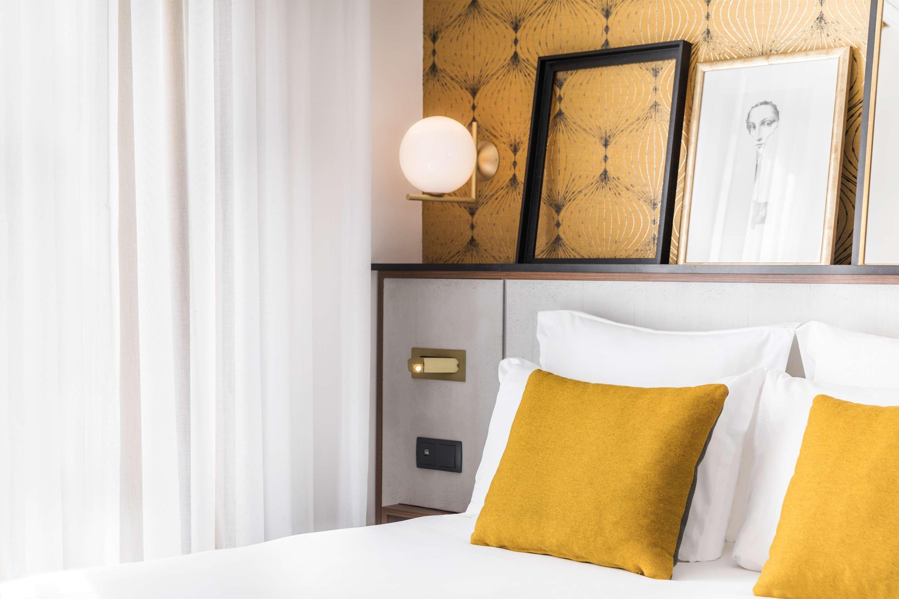 Western La Demeure Hotel 4*