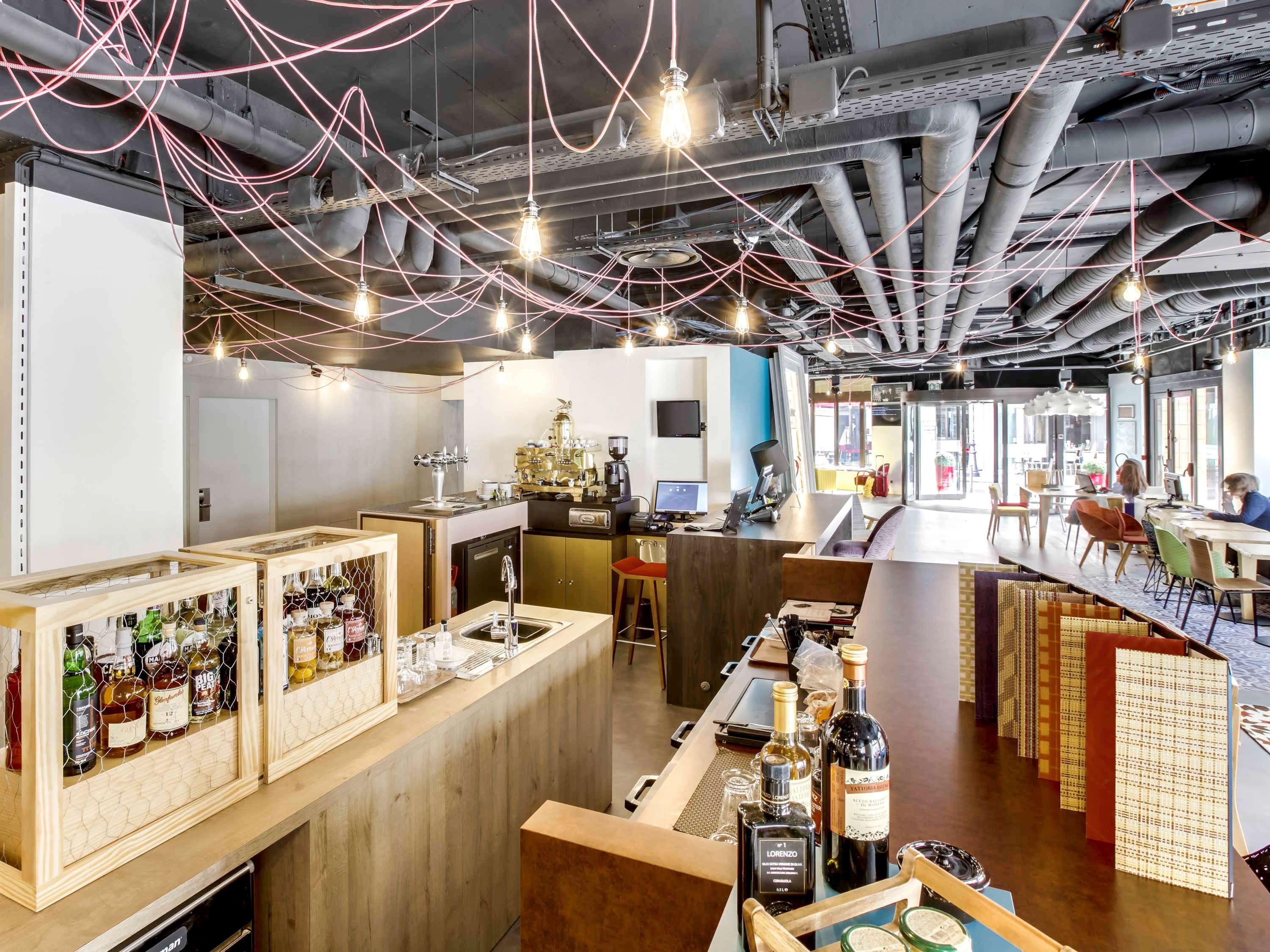 Mercure Centre Gare Montparnasse Hotel 4*