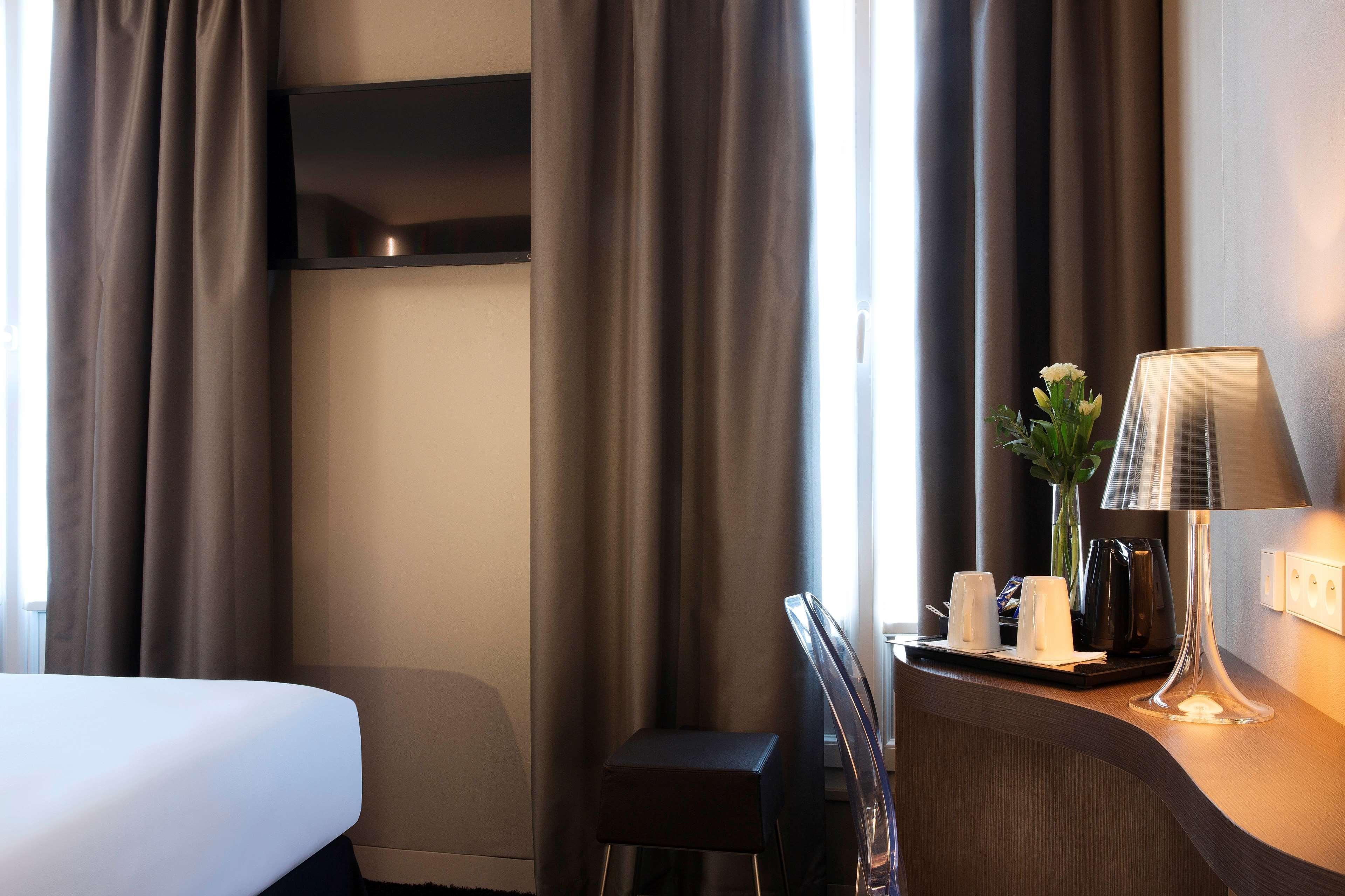 Hotel Western Quartier Latin Pantheon 3*