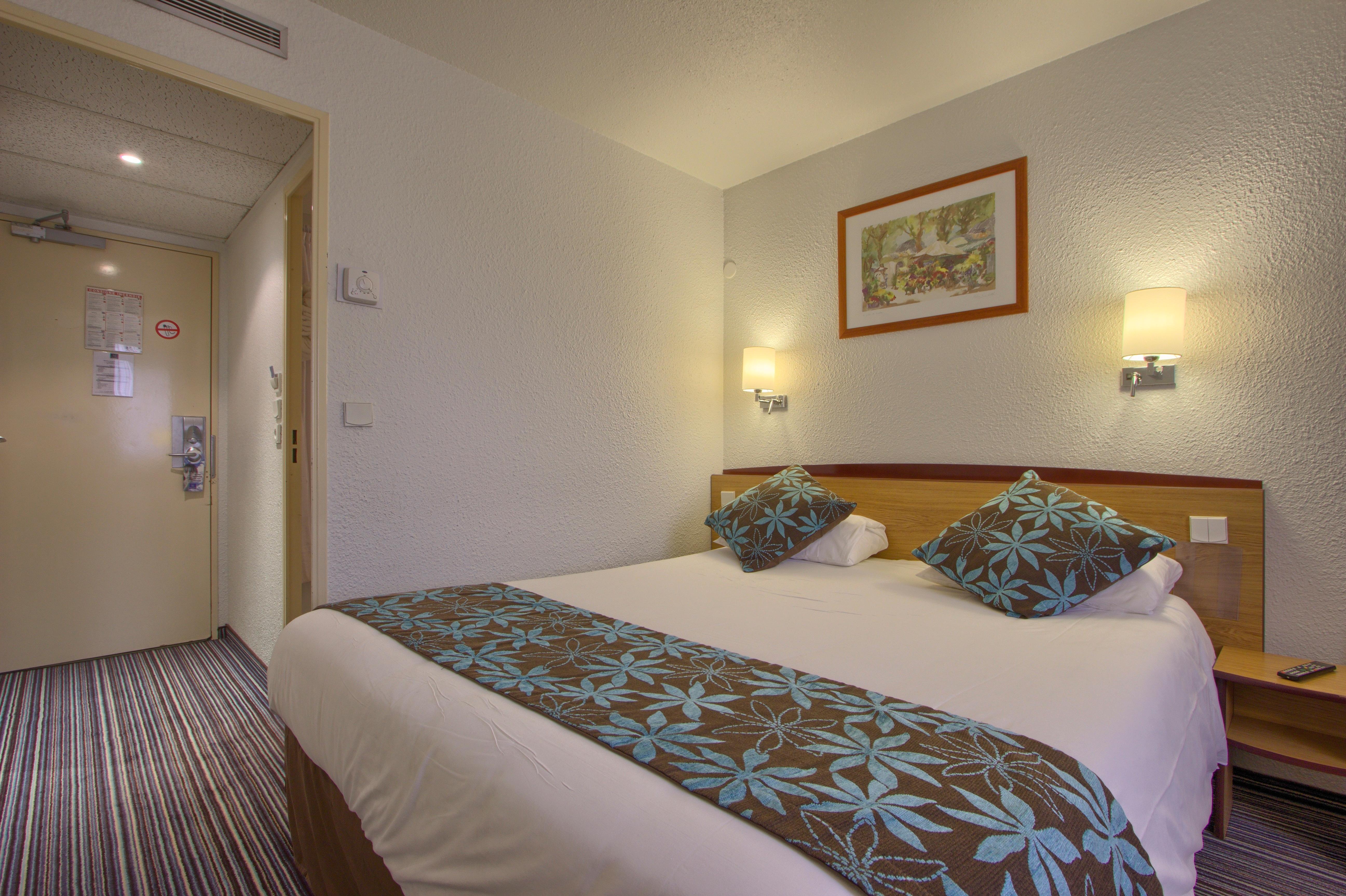 Hotel 17 Batignolles Parigi