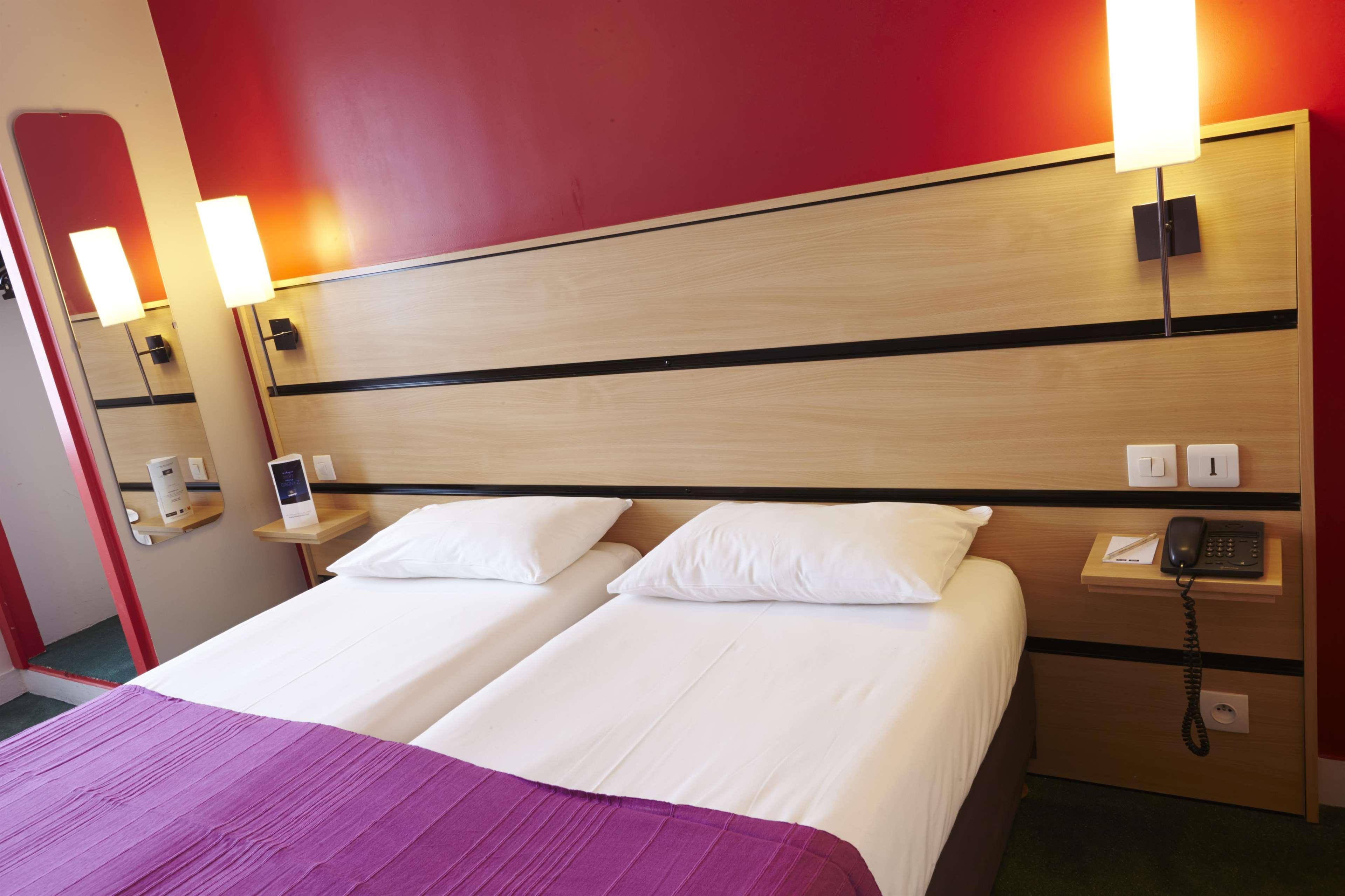 Hotel Kyriad 10 - Canal Saint Martin - République 3*