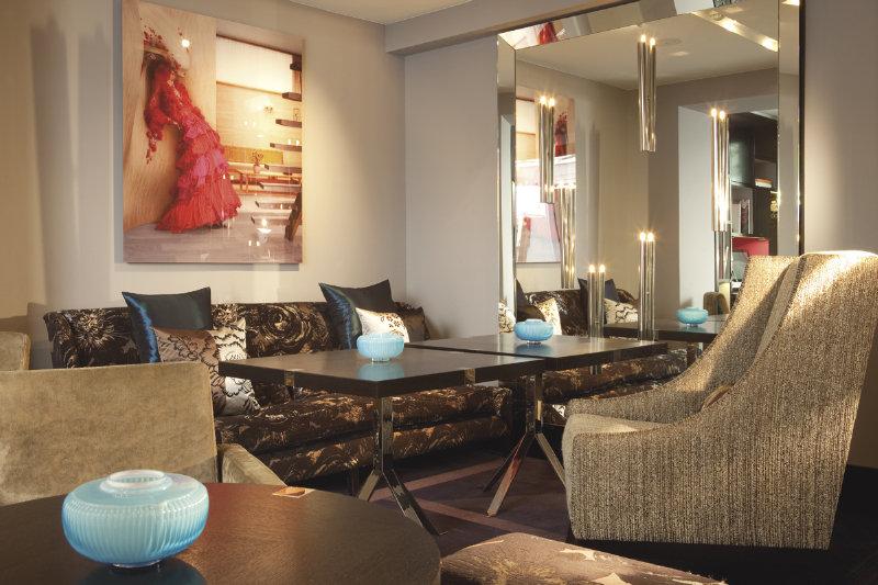 Hotel Les Jardins De La Parigi