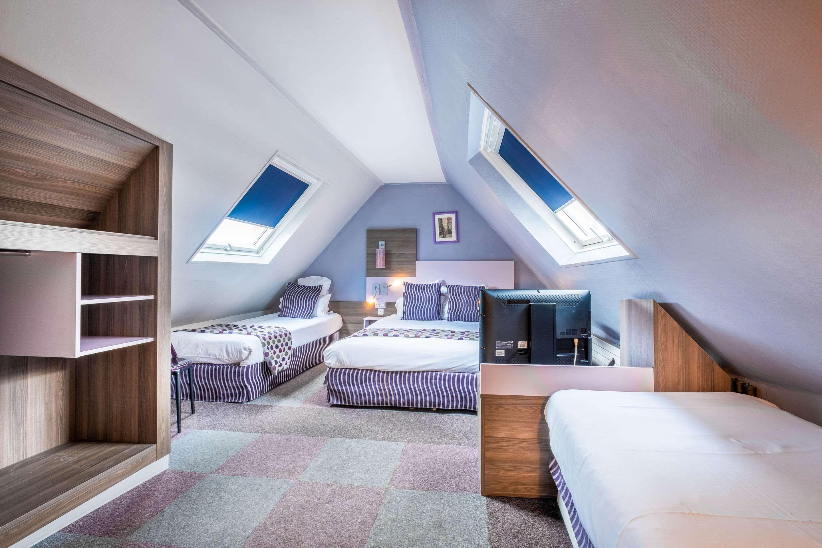 Comfort Nation Père Lachaise Hotel Parigi