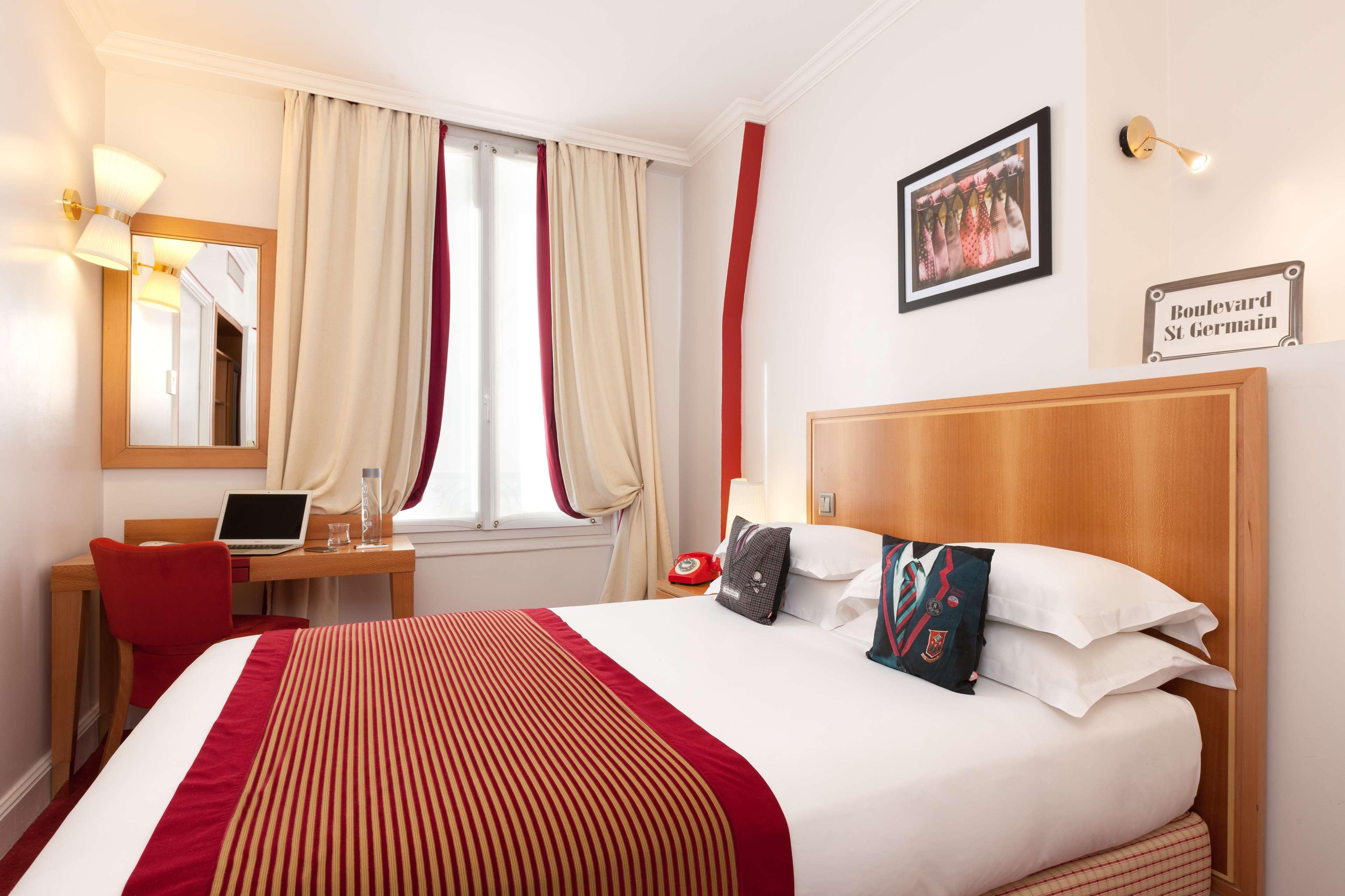 Waldorf Trocadéro Tour Eiffel Hotel 4*
