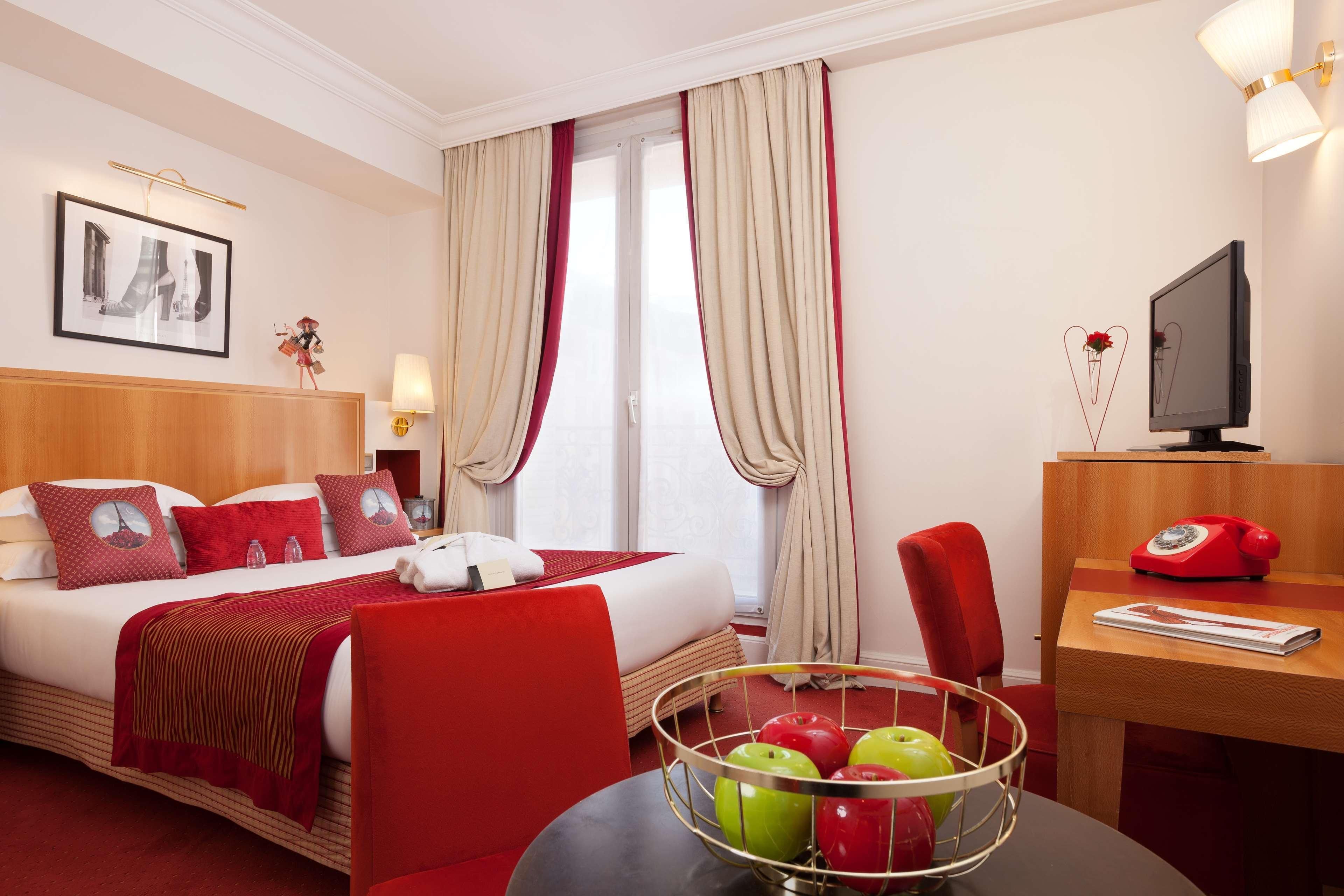 Waldorf Trocadéro Tour Eiffel 4* Parigi