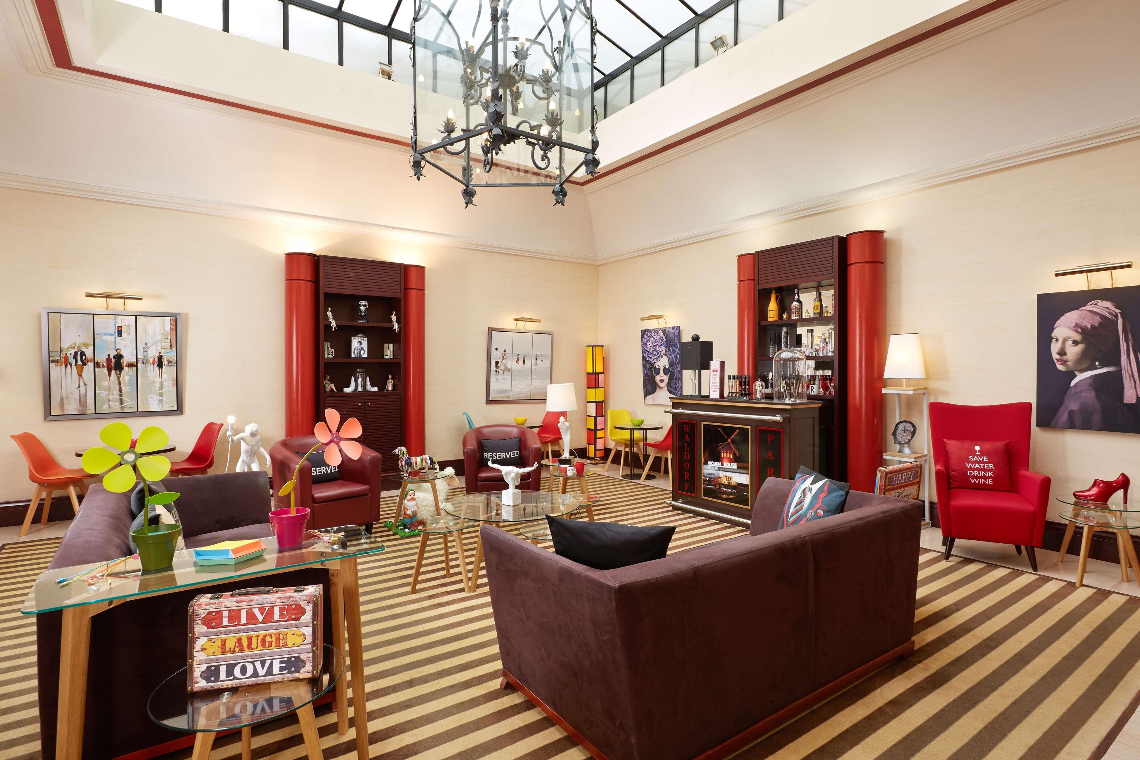 Hotel Waldorf Trocadéro Tour Eiffel 4*