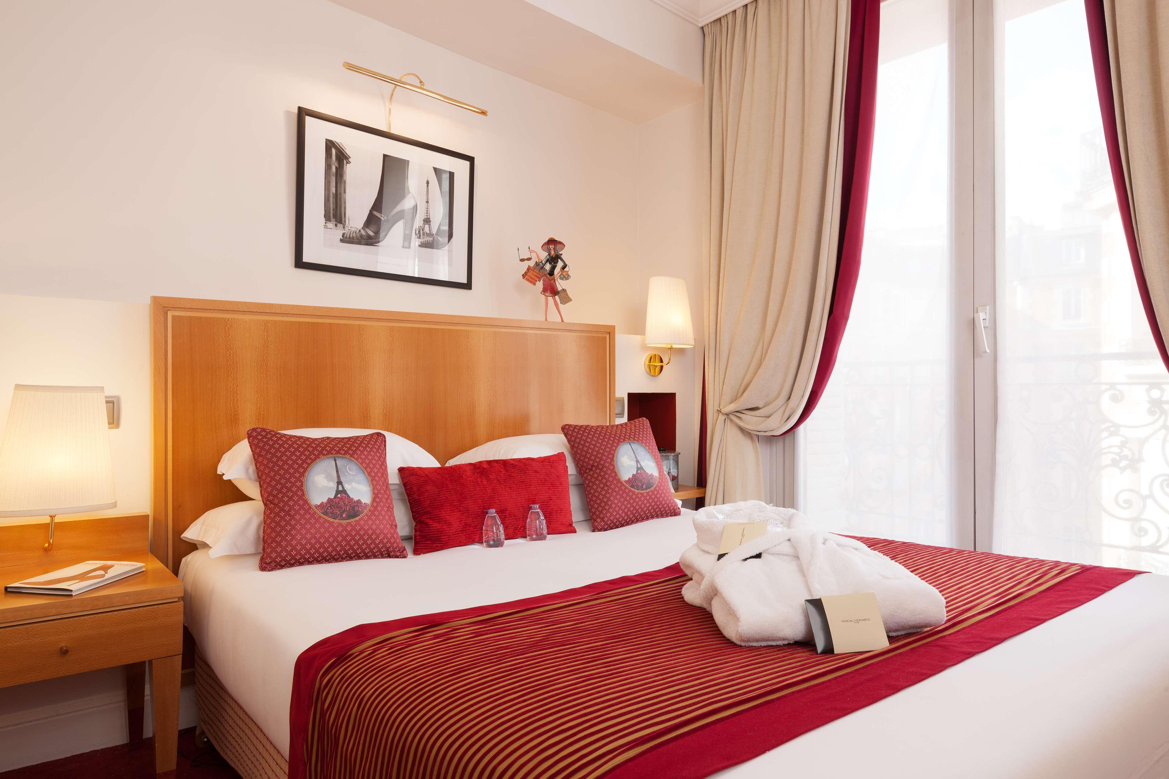 Waldorf Trocadéro Tour Eiffel Hotel 4*