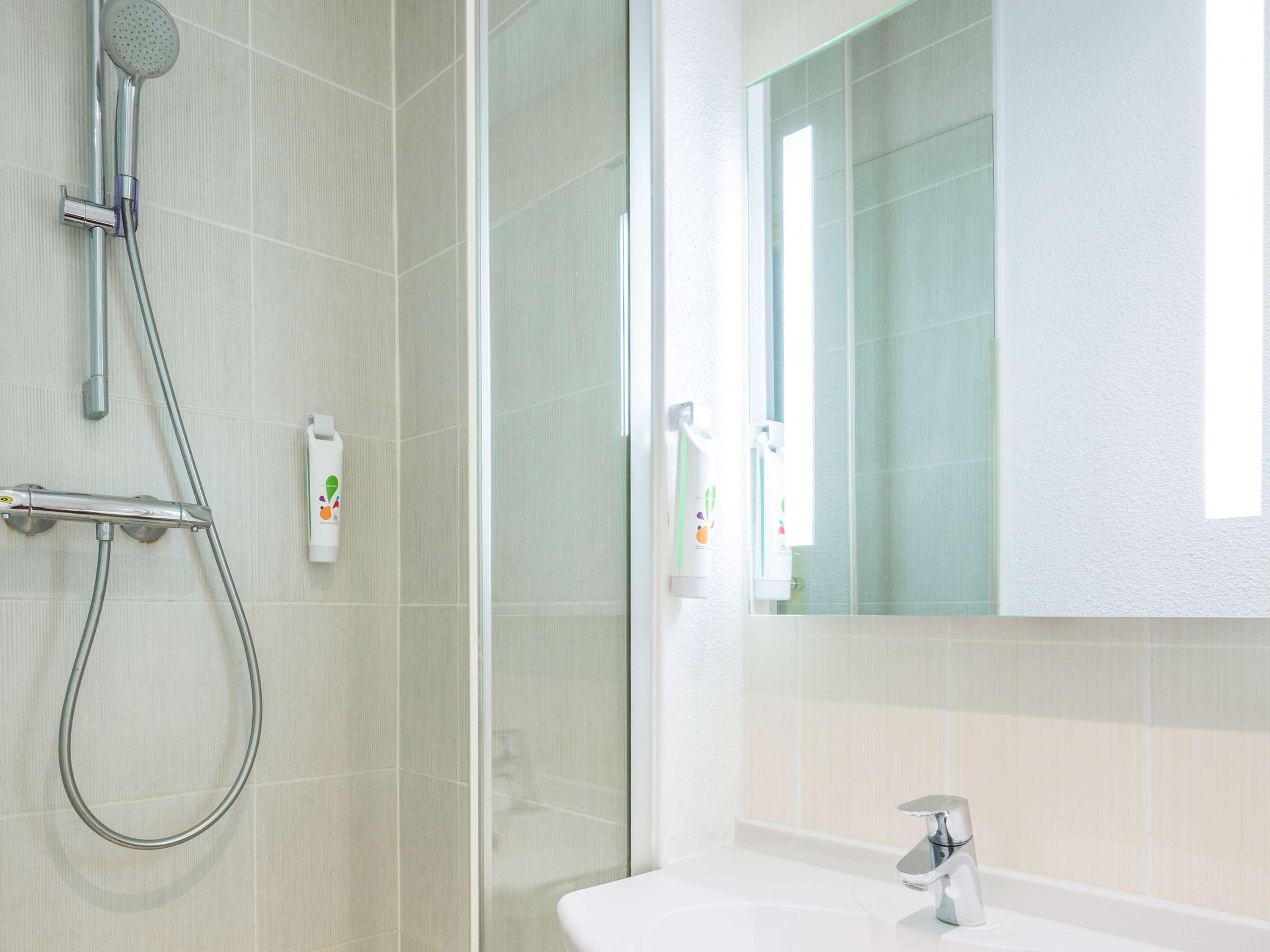 Ibis Styles Crimee La Paris