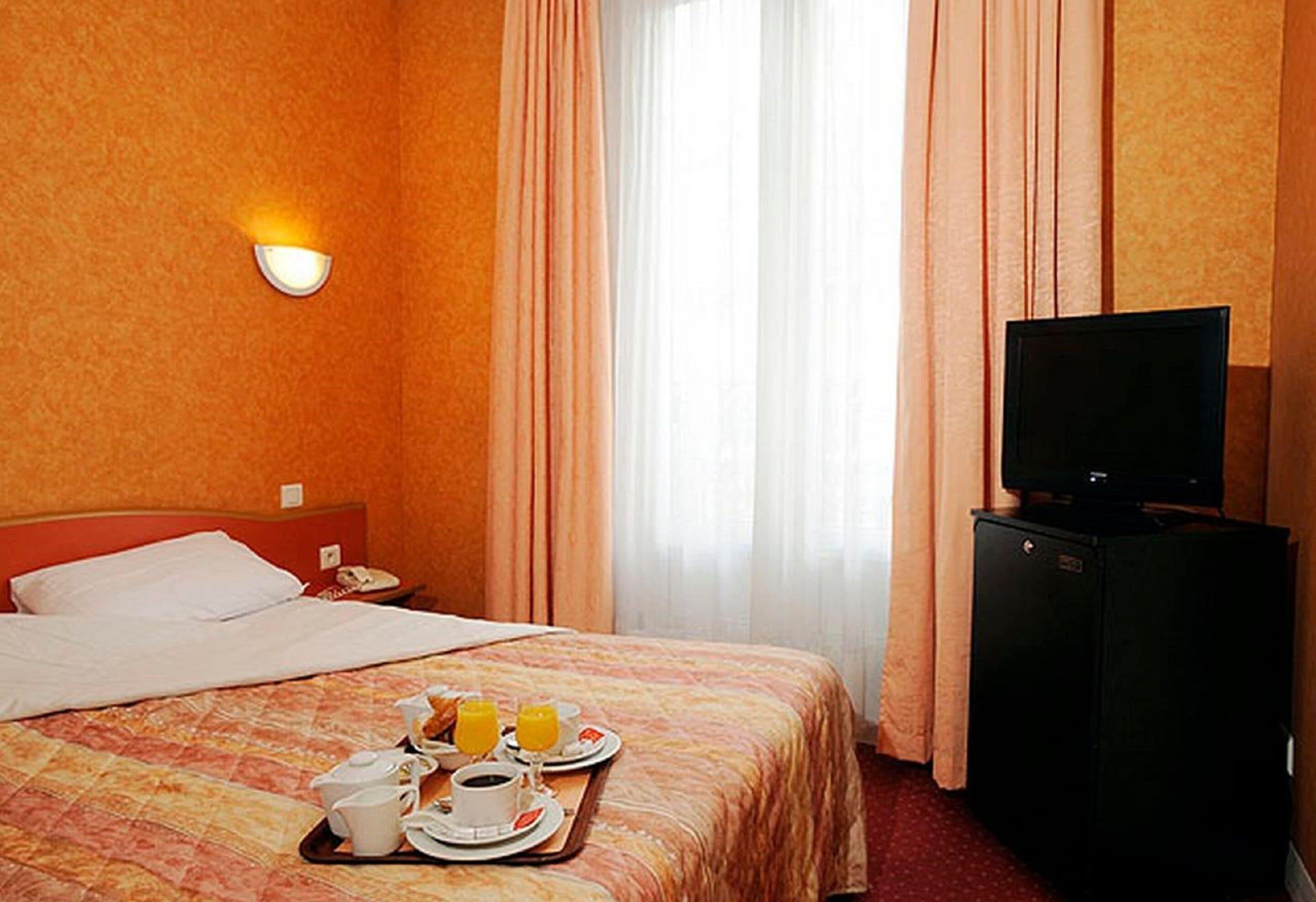 Auriane Porte De Versailles Hotel 2*