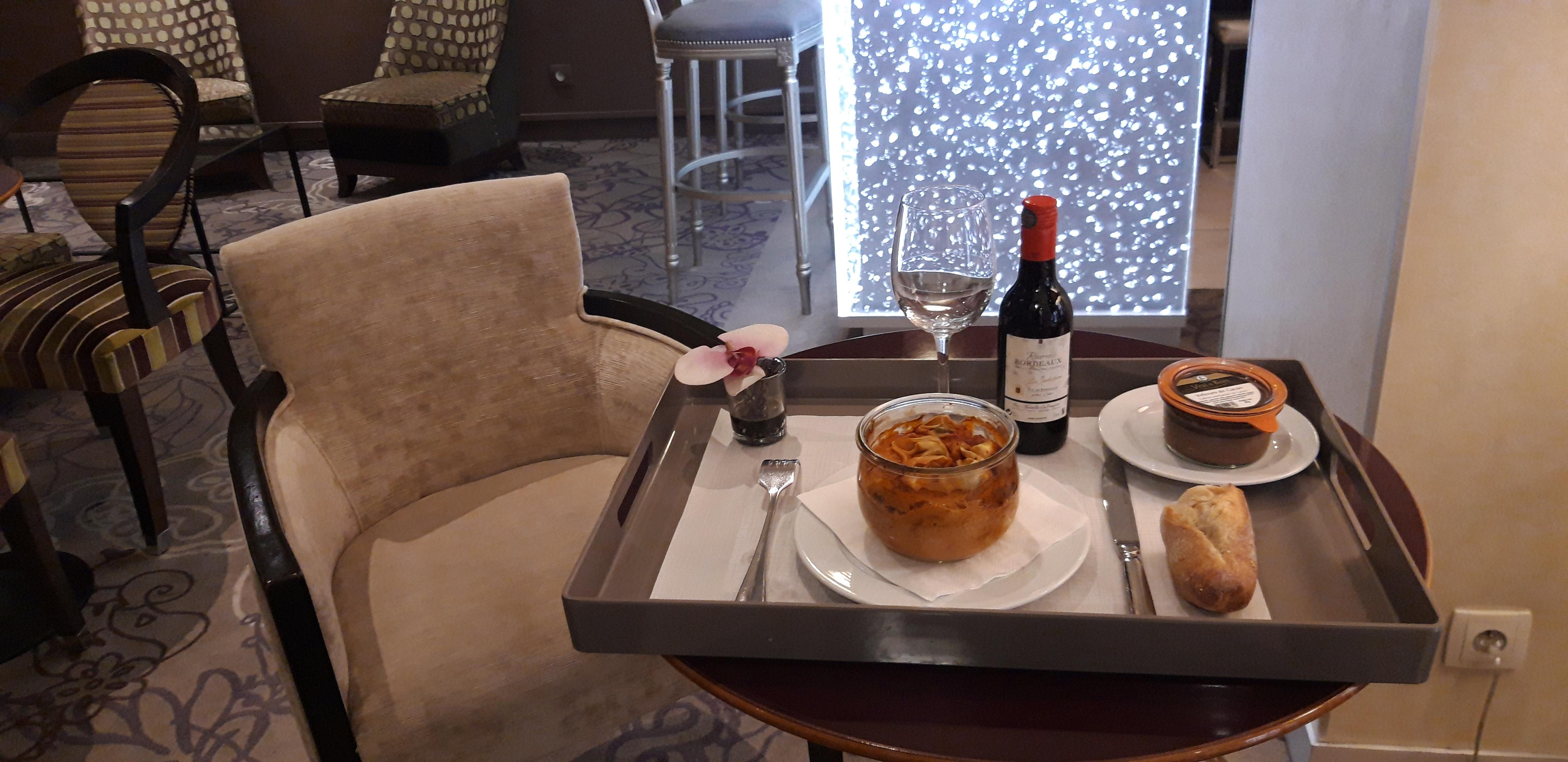 Western Anjou Lafayette Hotel 3*