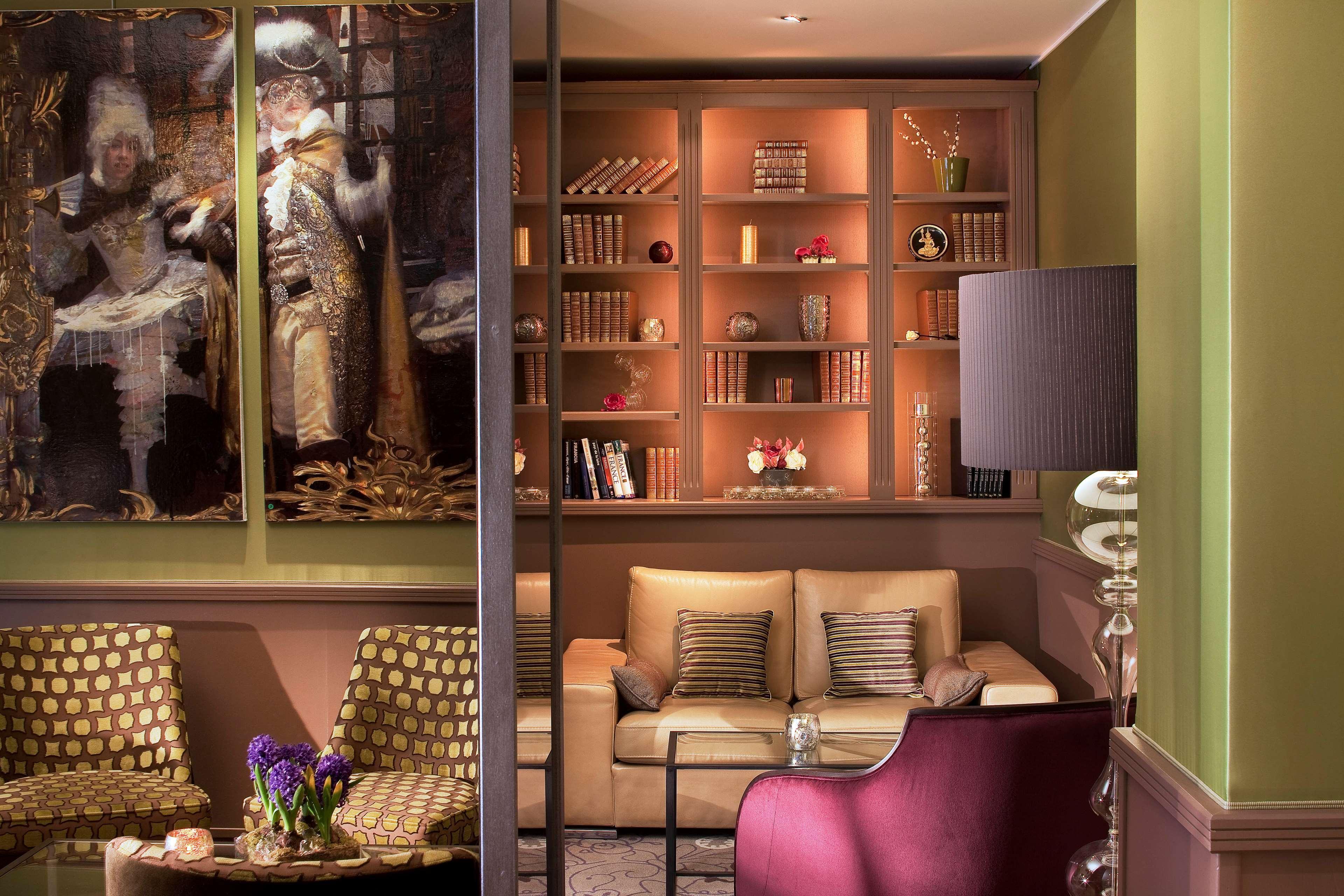 Hotel Western Anjou Lafayette Parigi