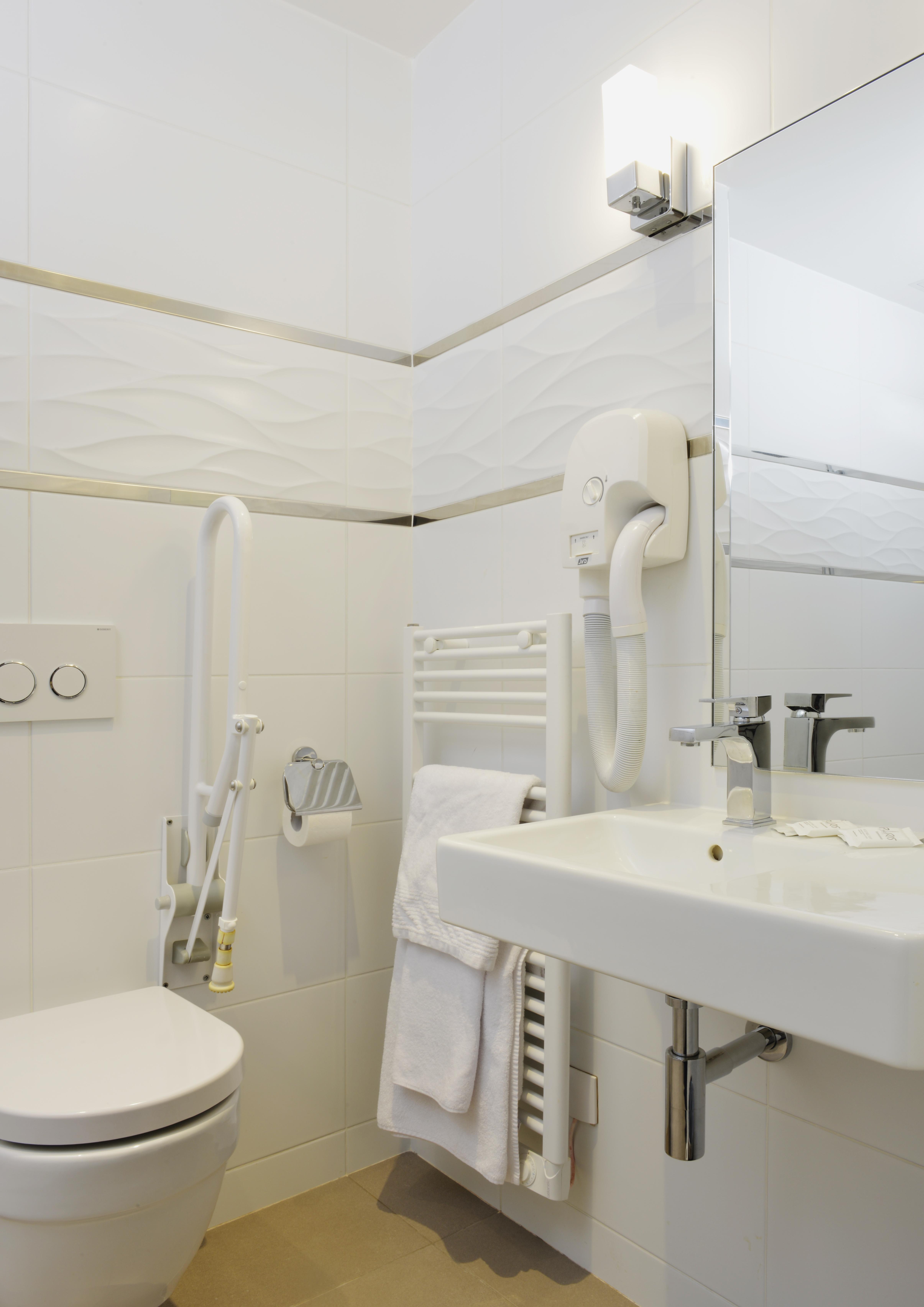 Ambassadeur 3* Parigi