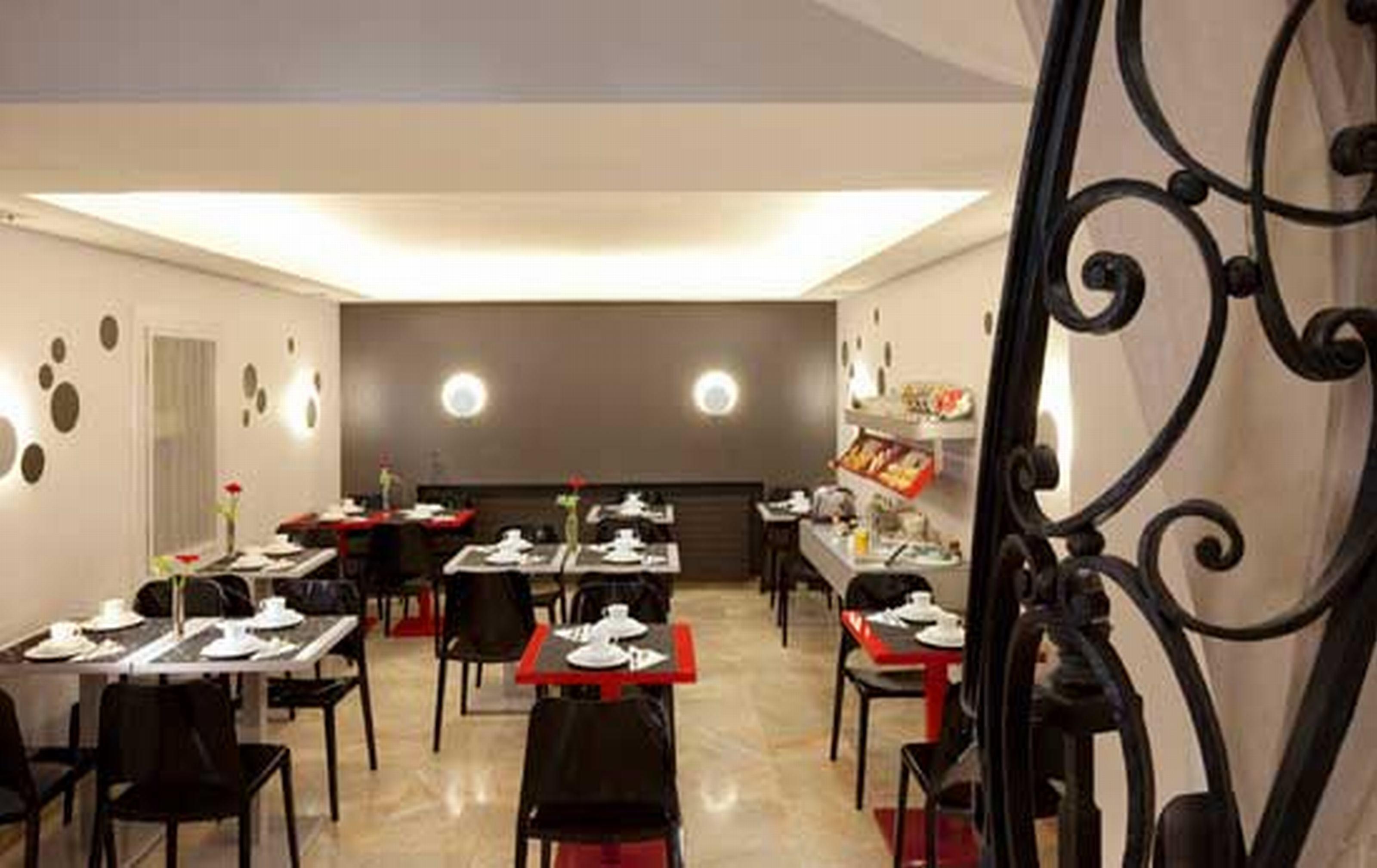 Sèvres Saint Germain Hotel 3*