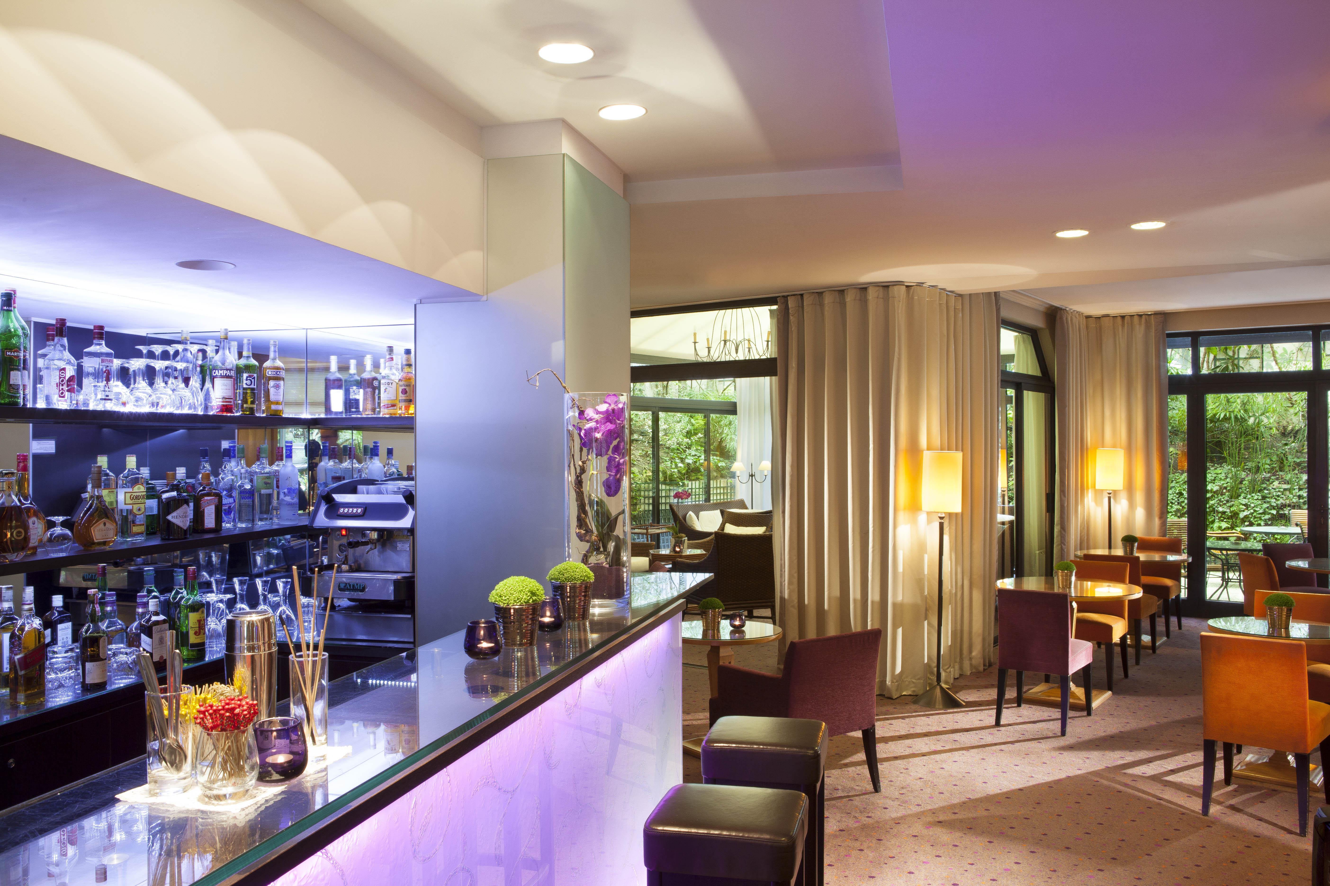 Garden-elysee 4*