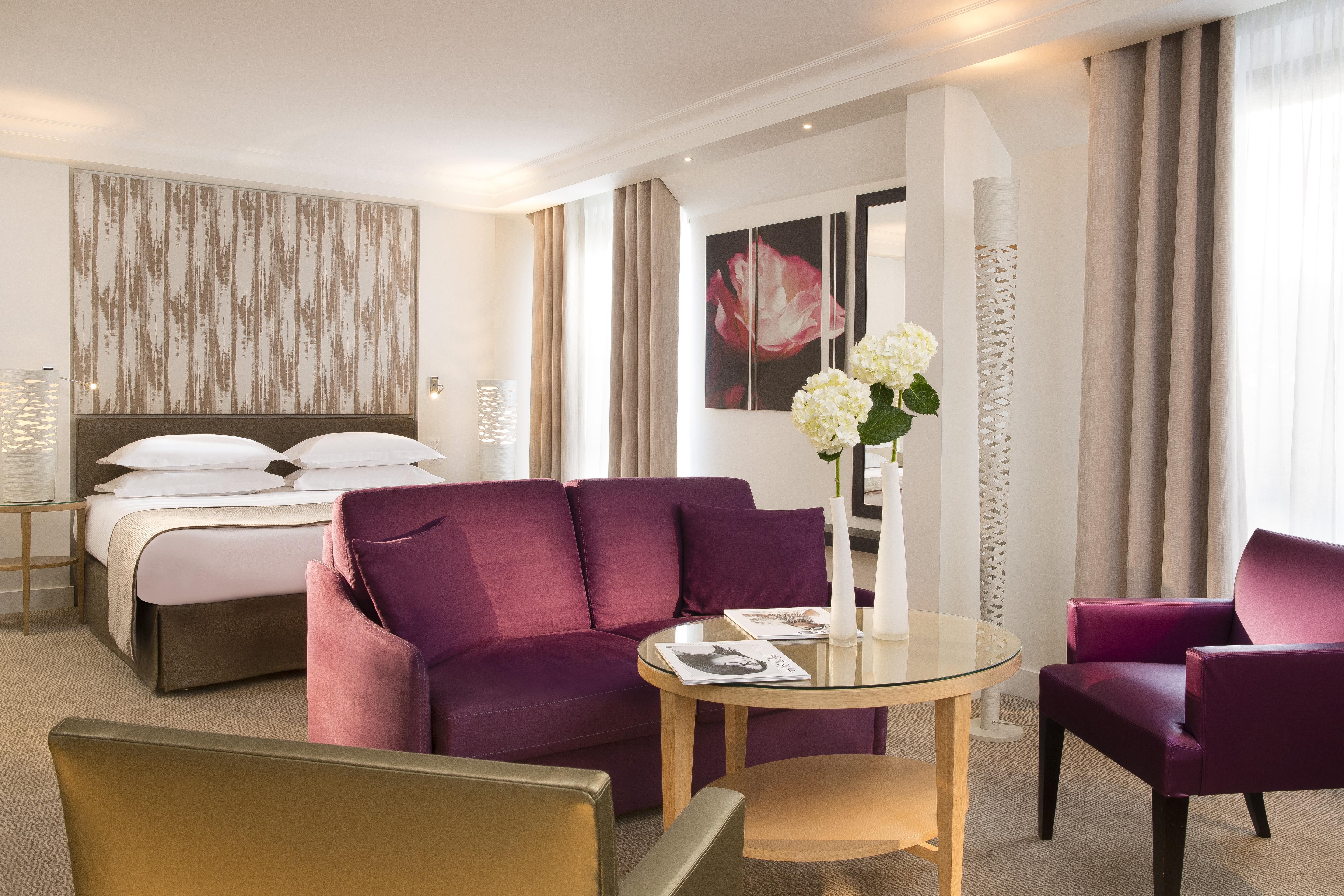 Garden-elysee Hotel