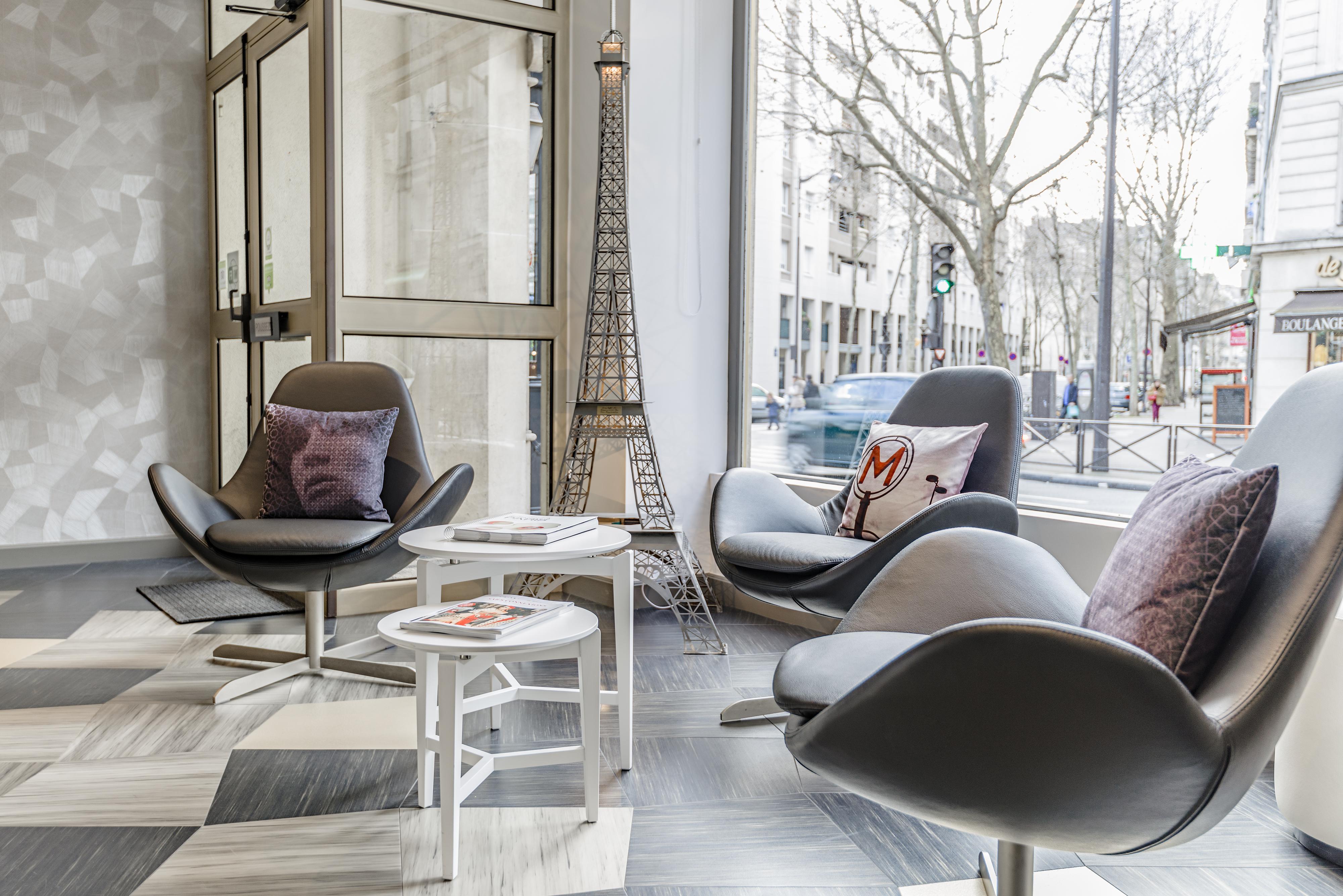 Eiffel Kennedy Hotel 3*