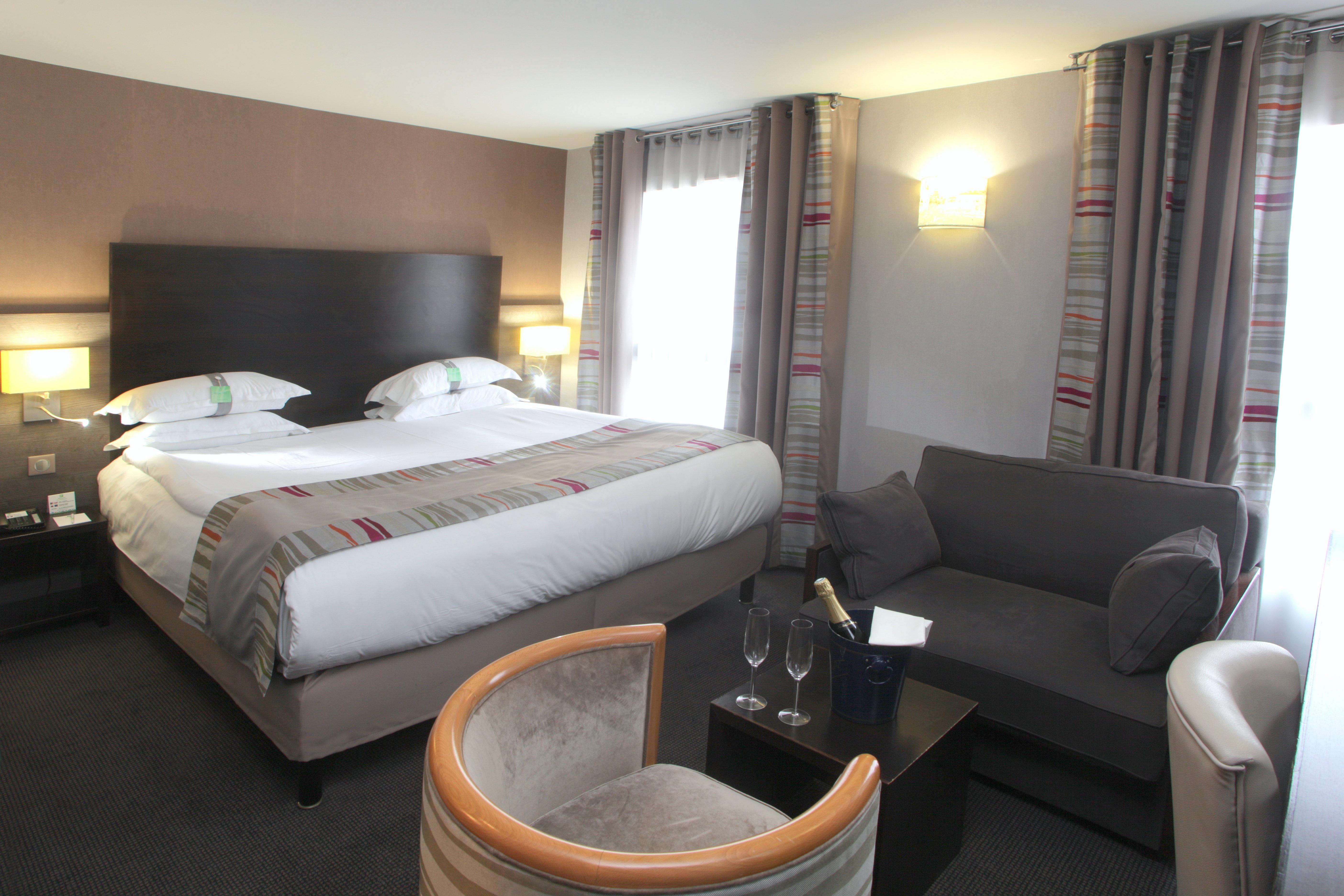 Holiday Montmartre By Ihg Hotel 4*