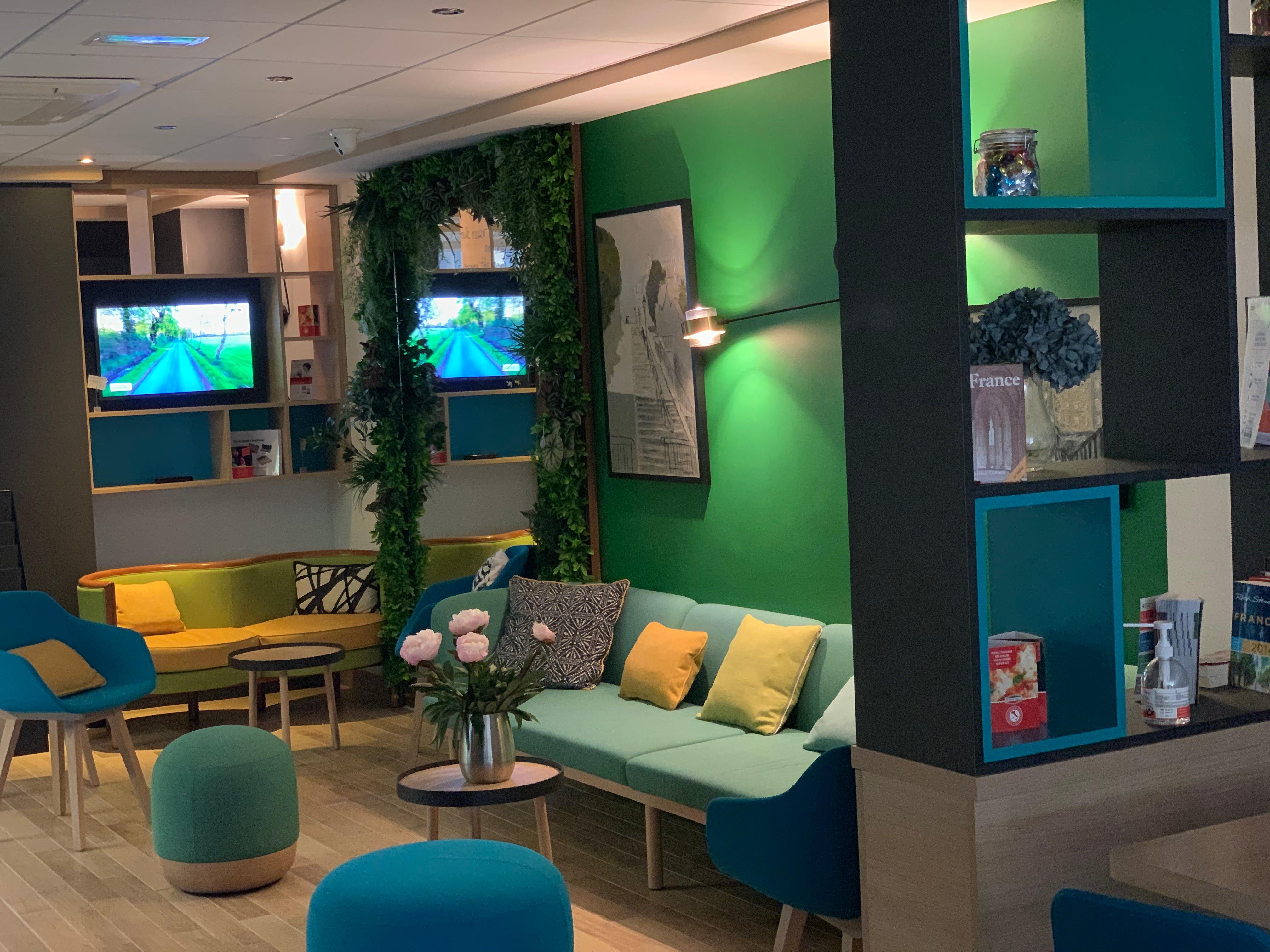 Holiday Montmartre By Ihg Paris