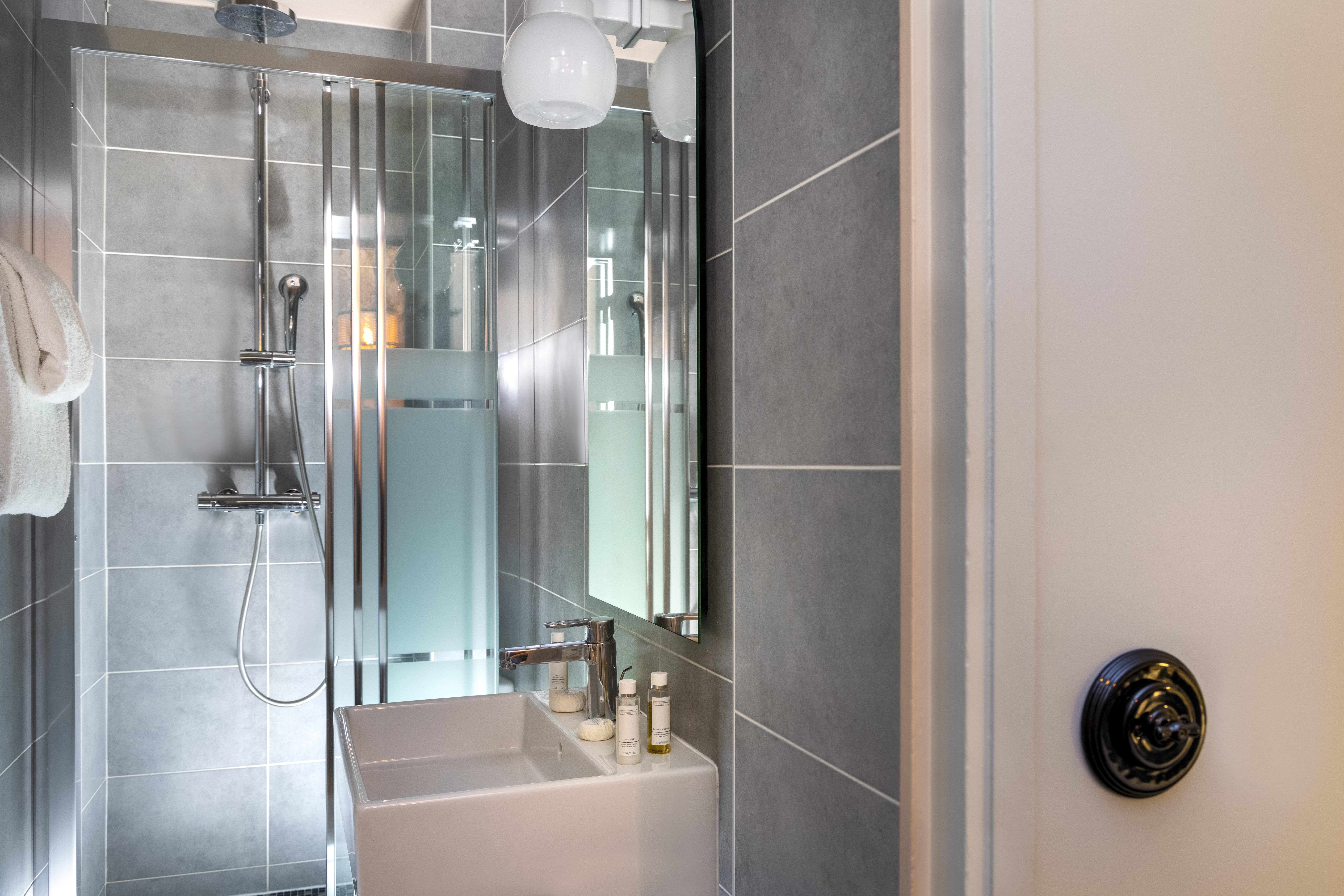 Fior D'aliza 3* Paris