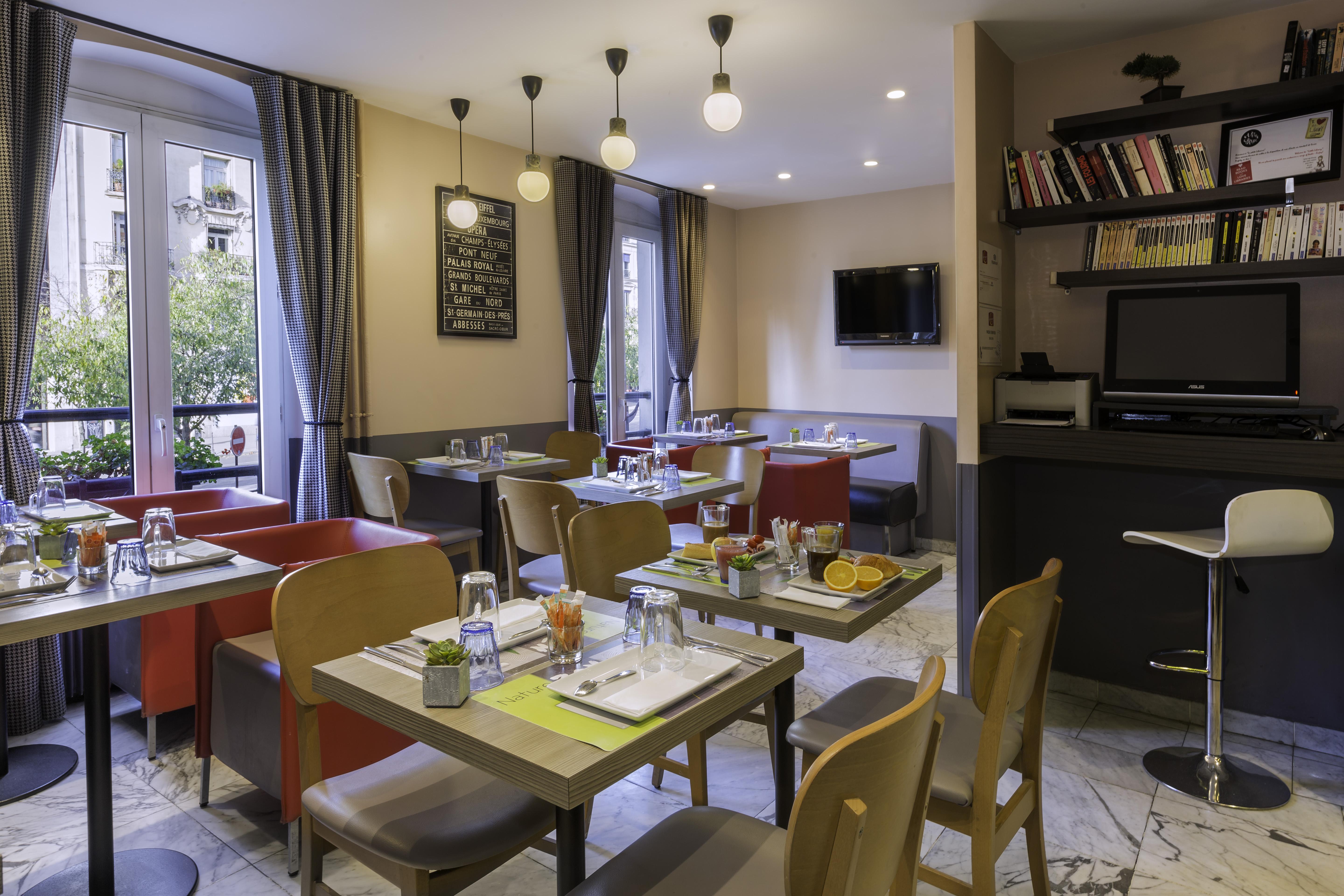 Contact Alize Montmartre Hotel 3*