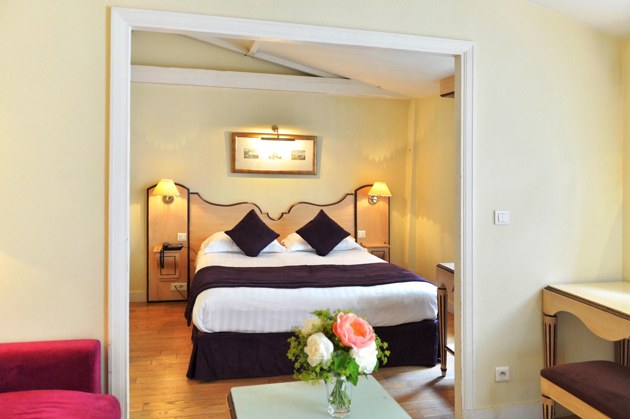Renoir Montparnasse 3*