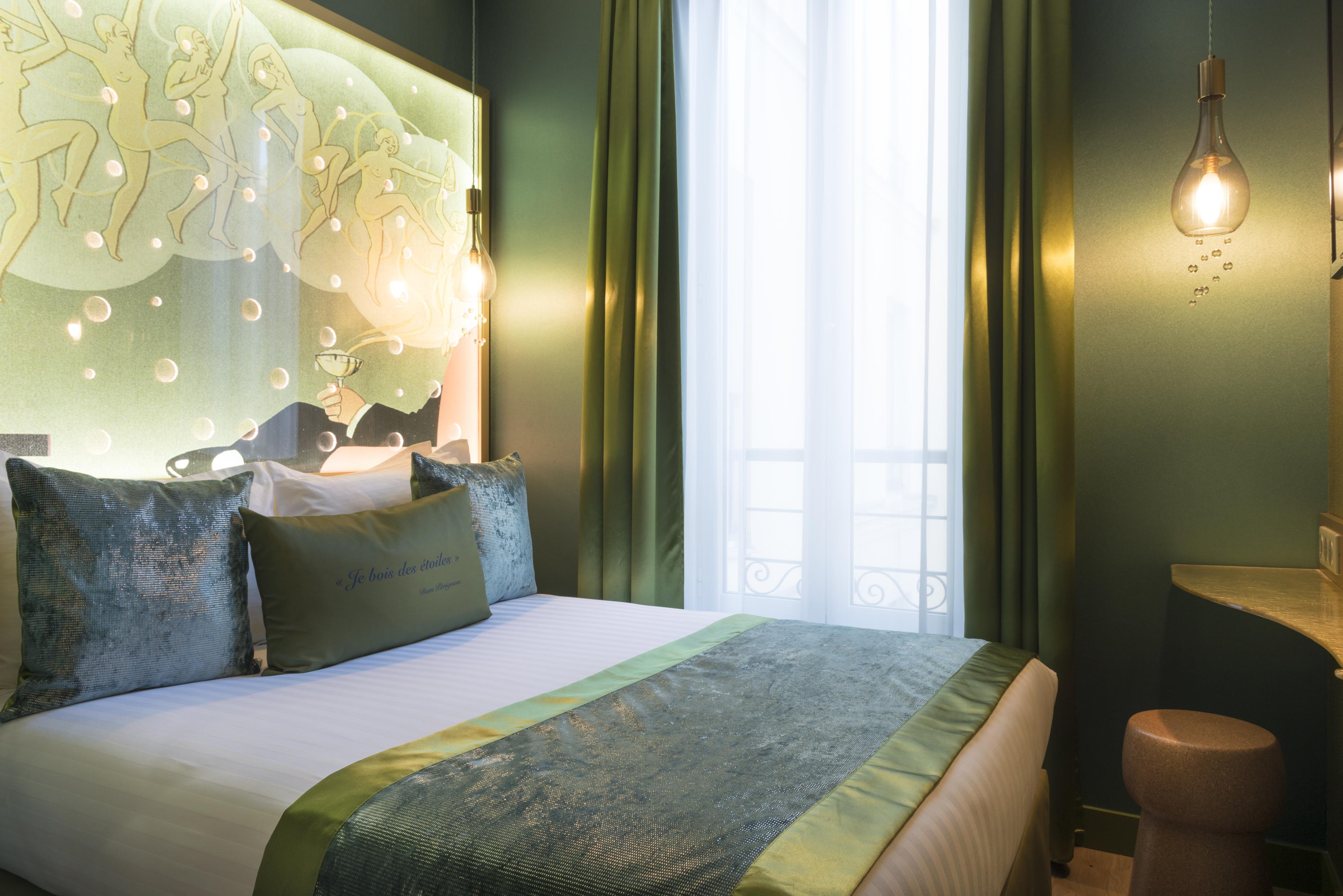 Hotel Les Bulles De Parigi
