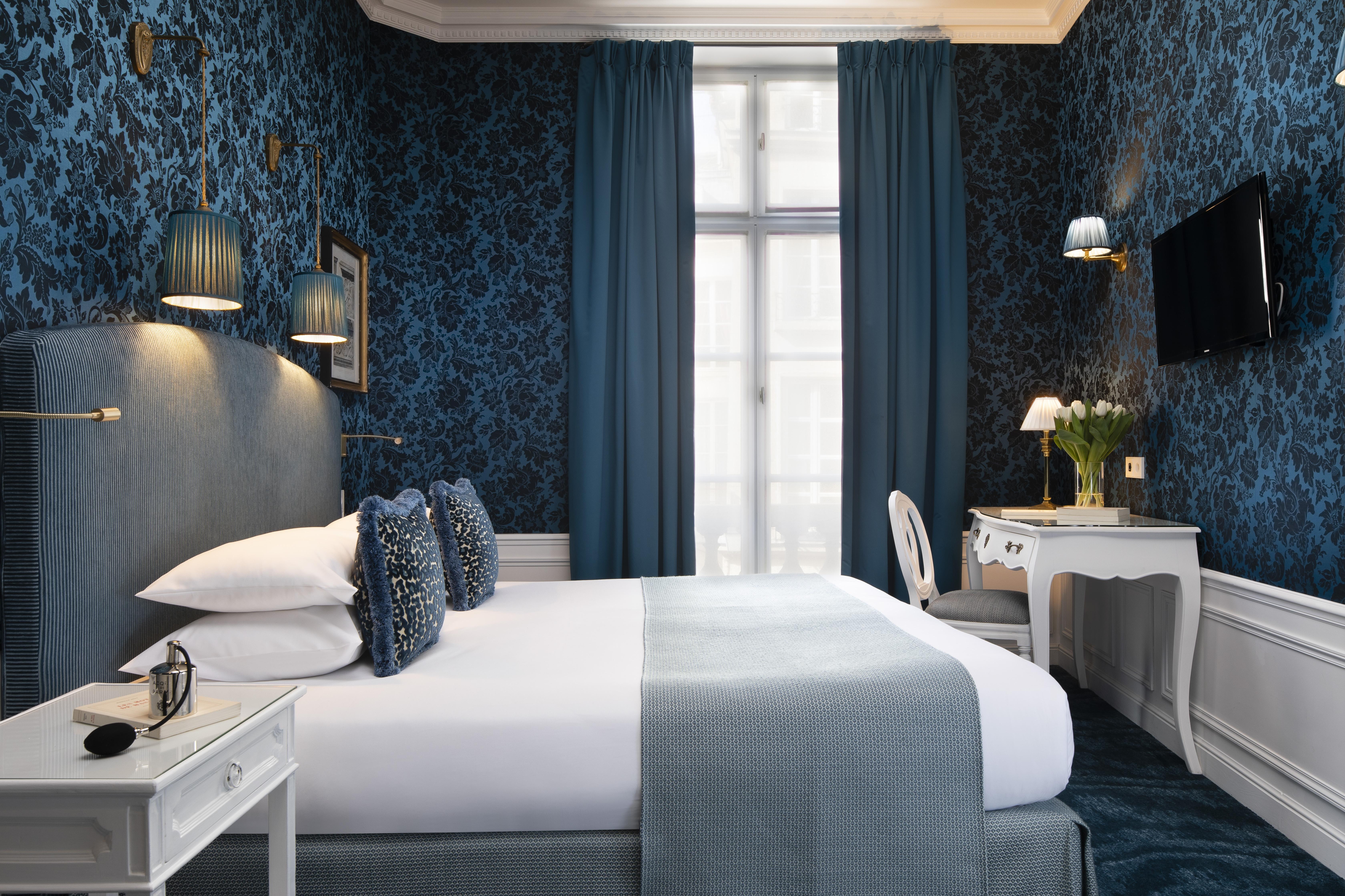 Odeon Hotel 3*