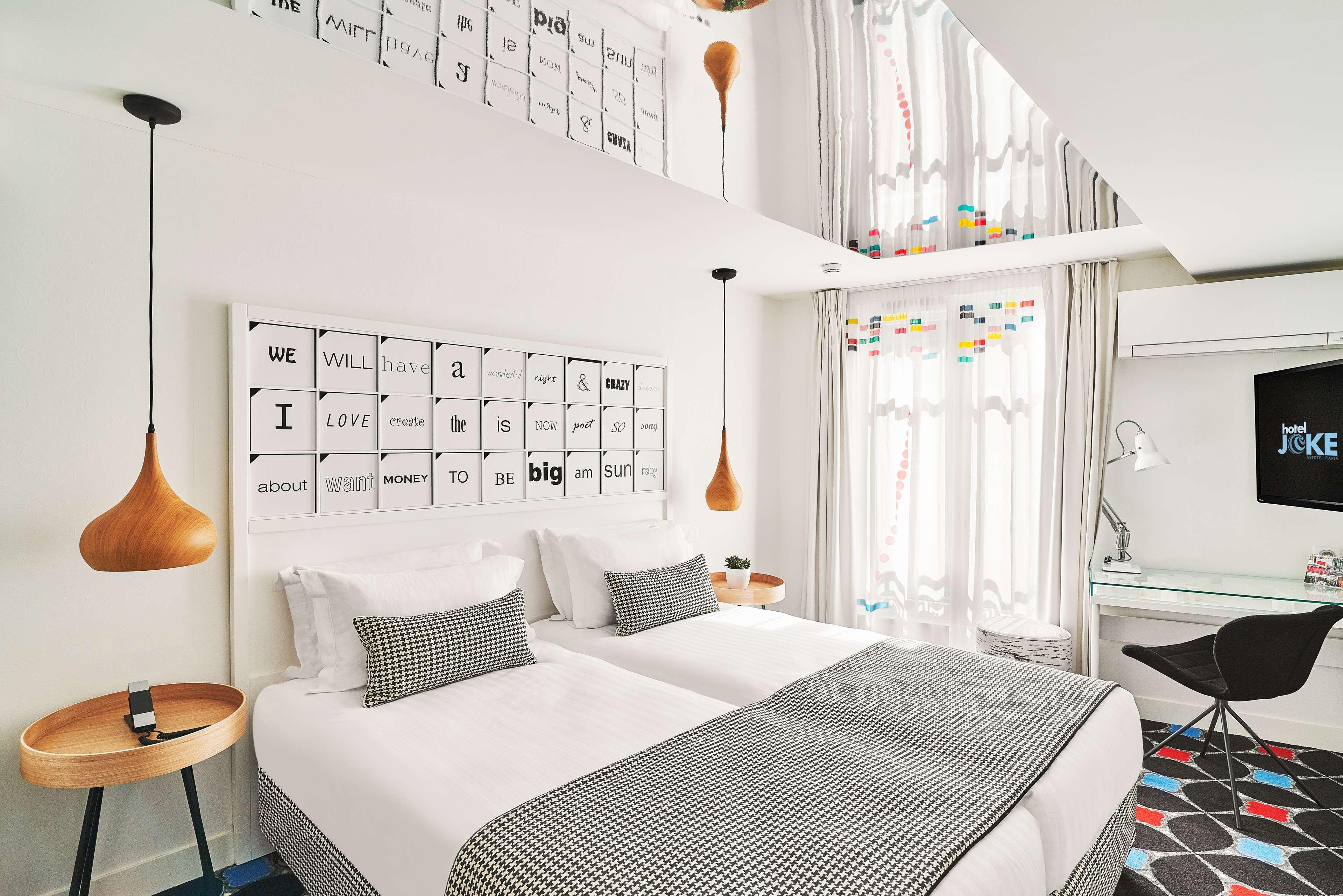 Joke - Astotel Hotel Parigi