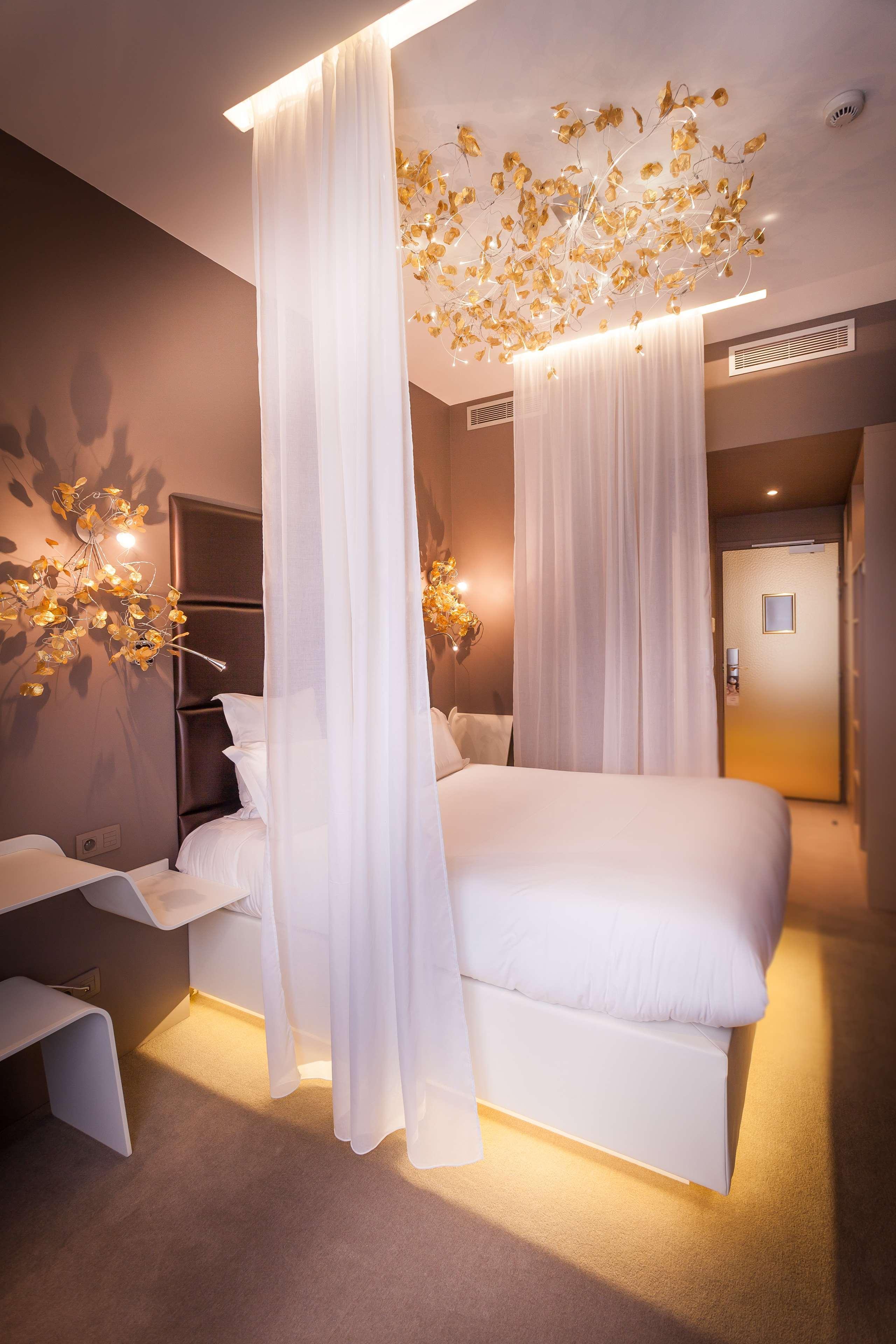 Legend Hotel
