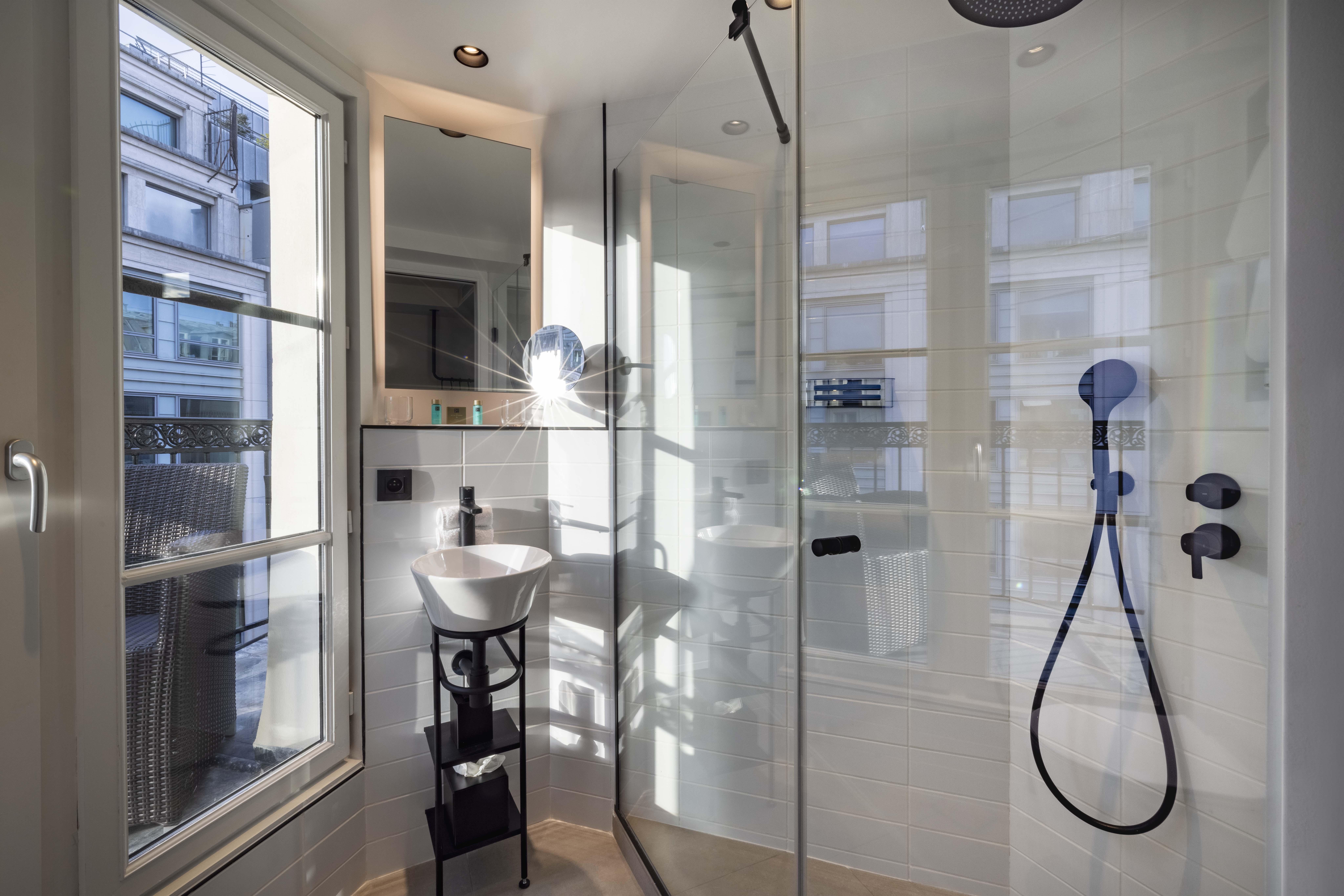Hotel Le 12 4*