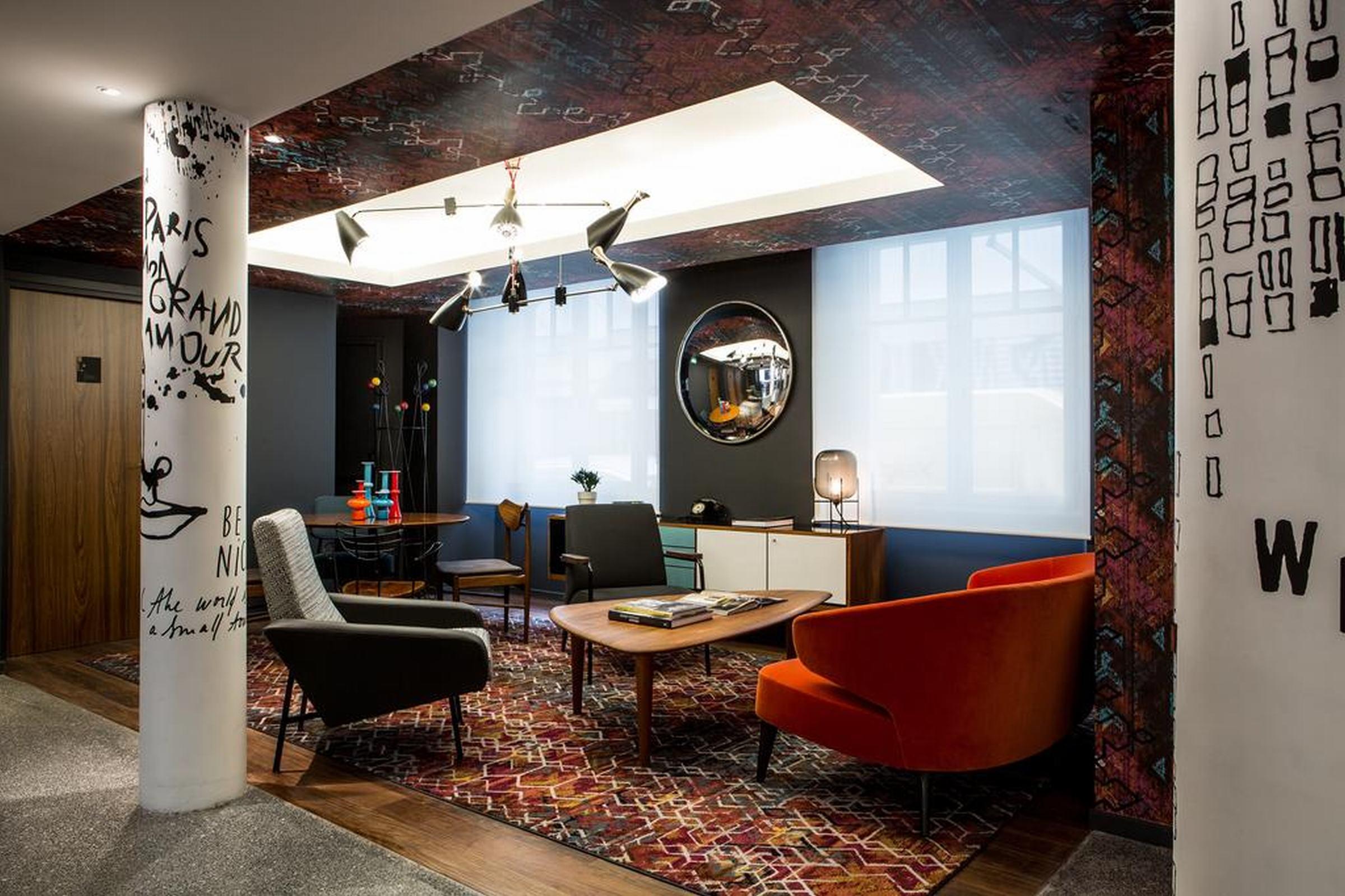 Le General 4* Paris