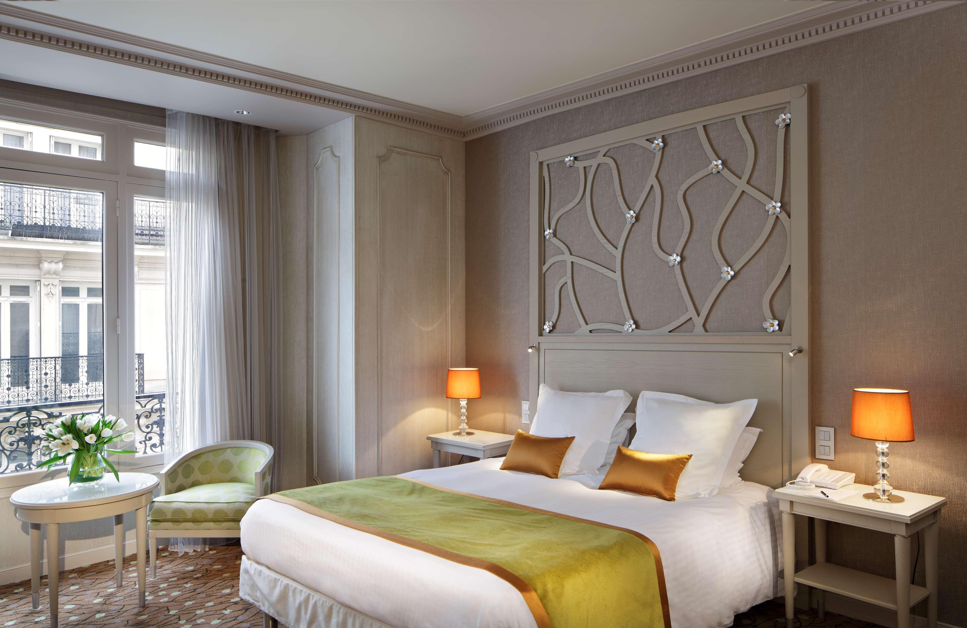 Hotel Chateau Frontenac Paris