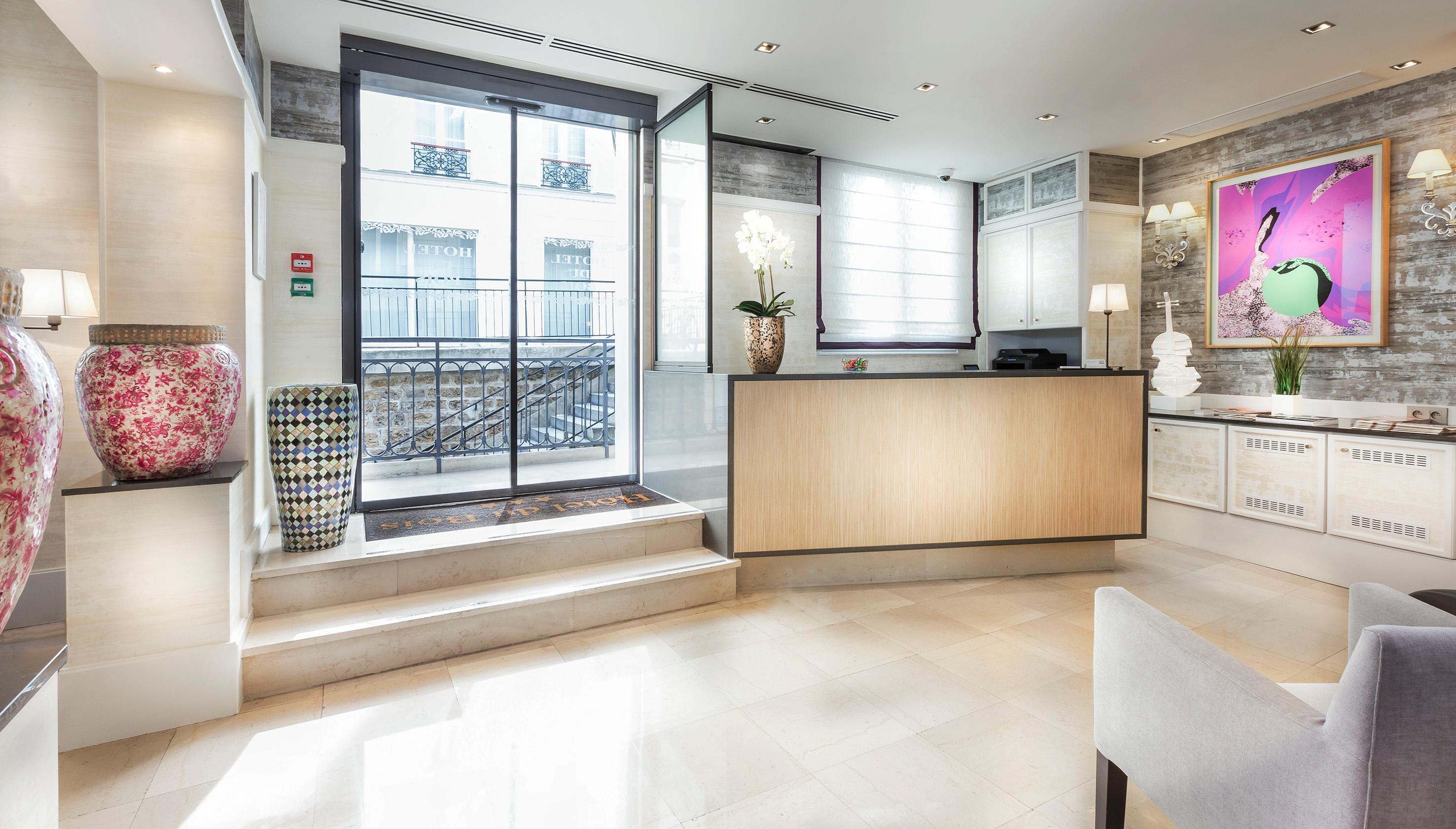 Hotel Du Bois Champs-elysées 3*