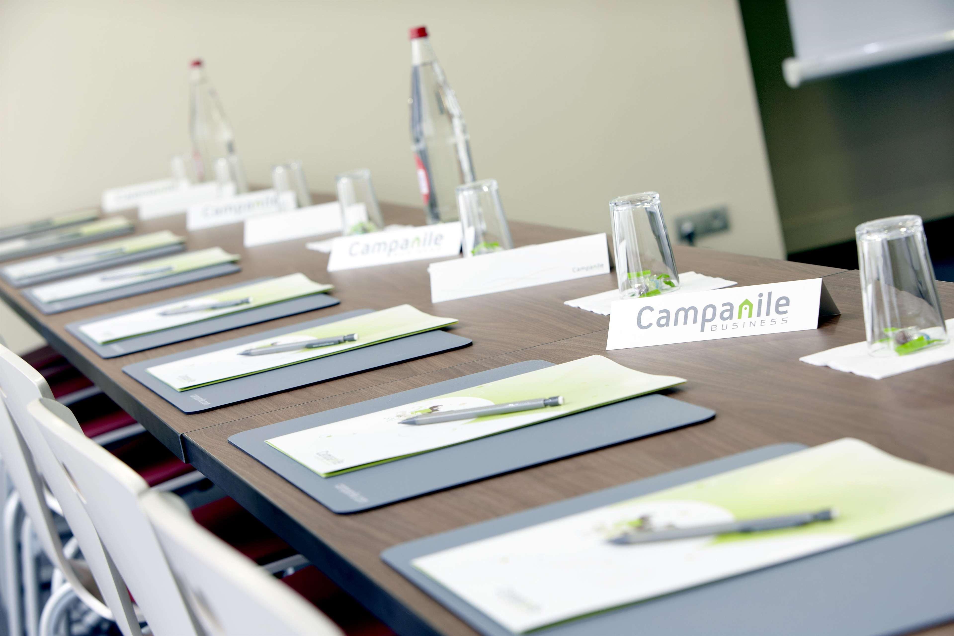 Campanile 19 - La Hotel 3*