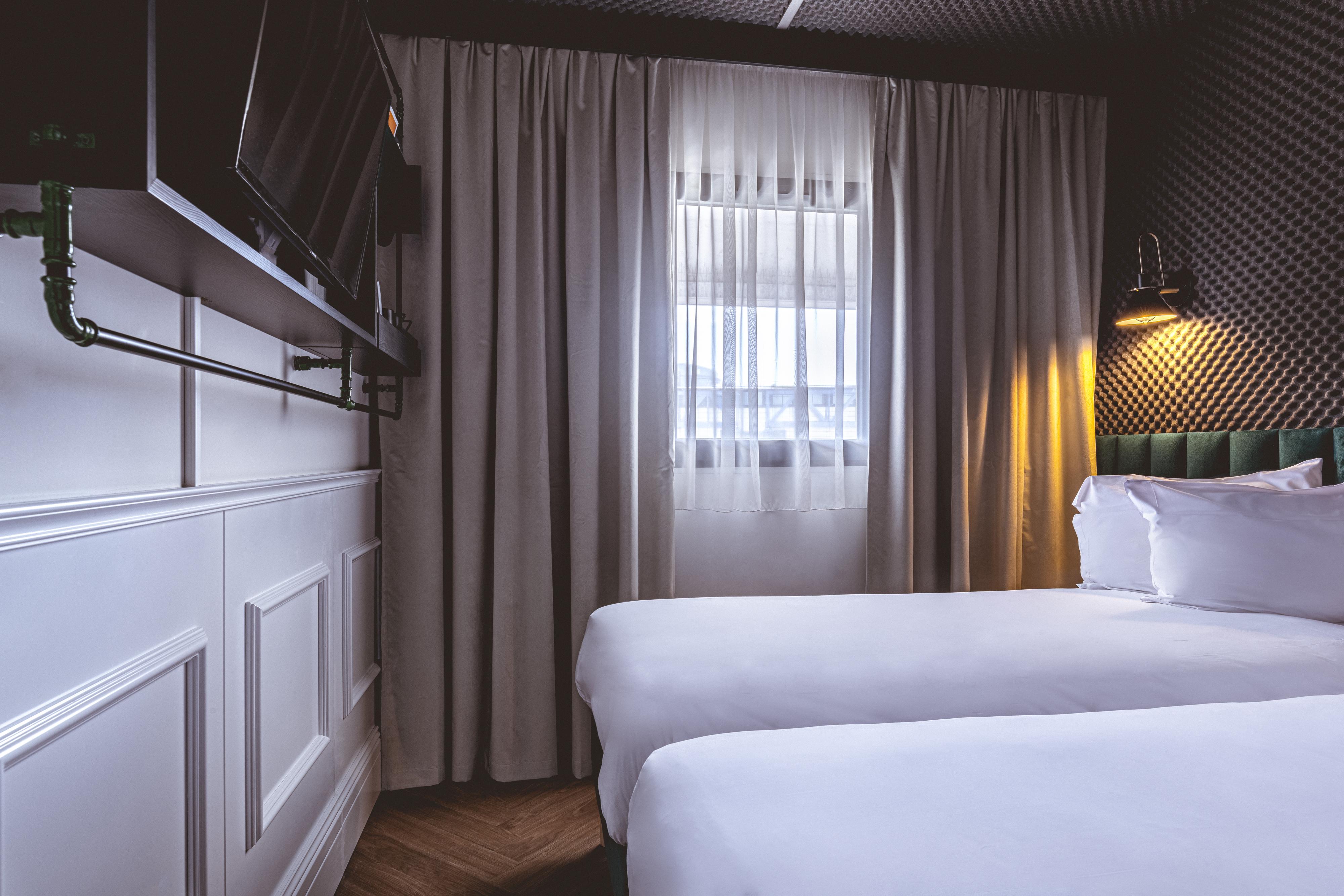 The Remix Hotel 4*