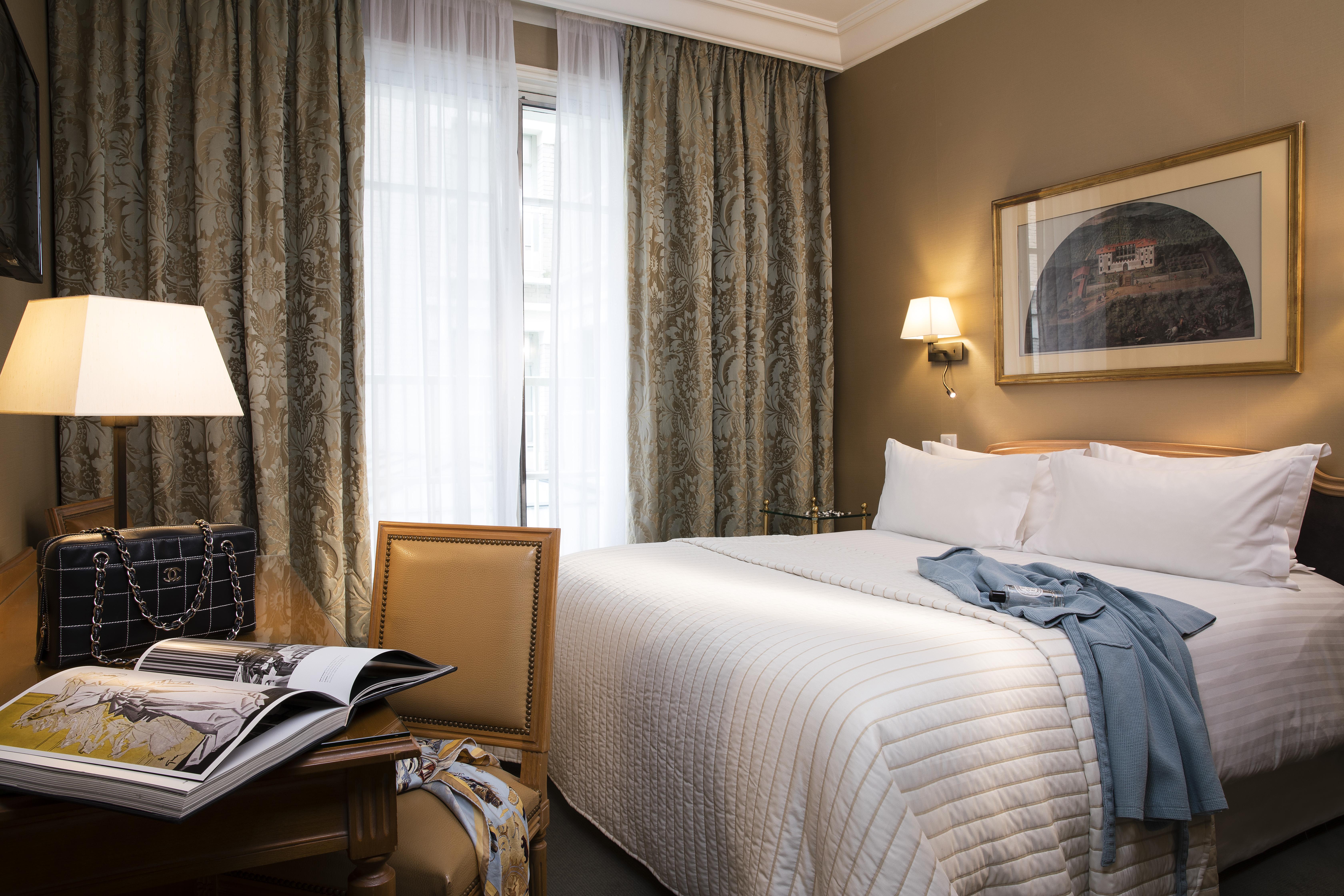 Hotel Le Littré Parigi