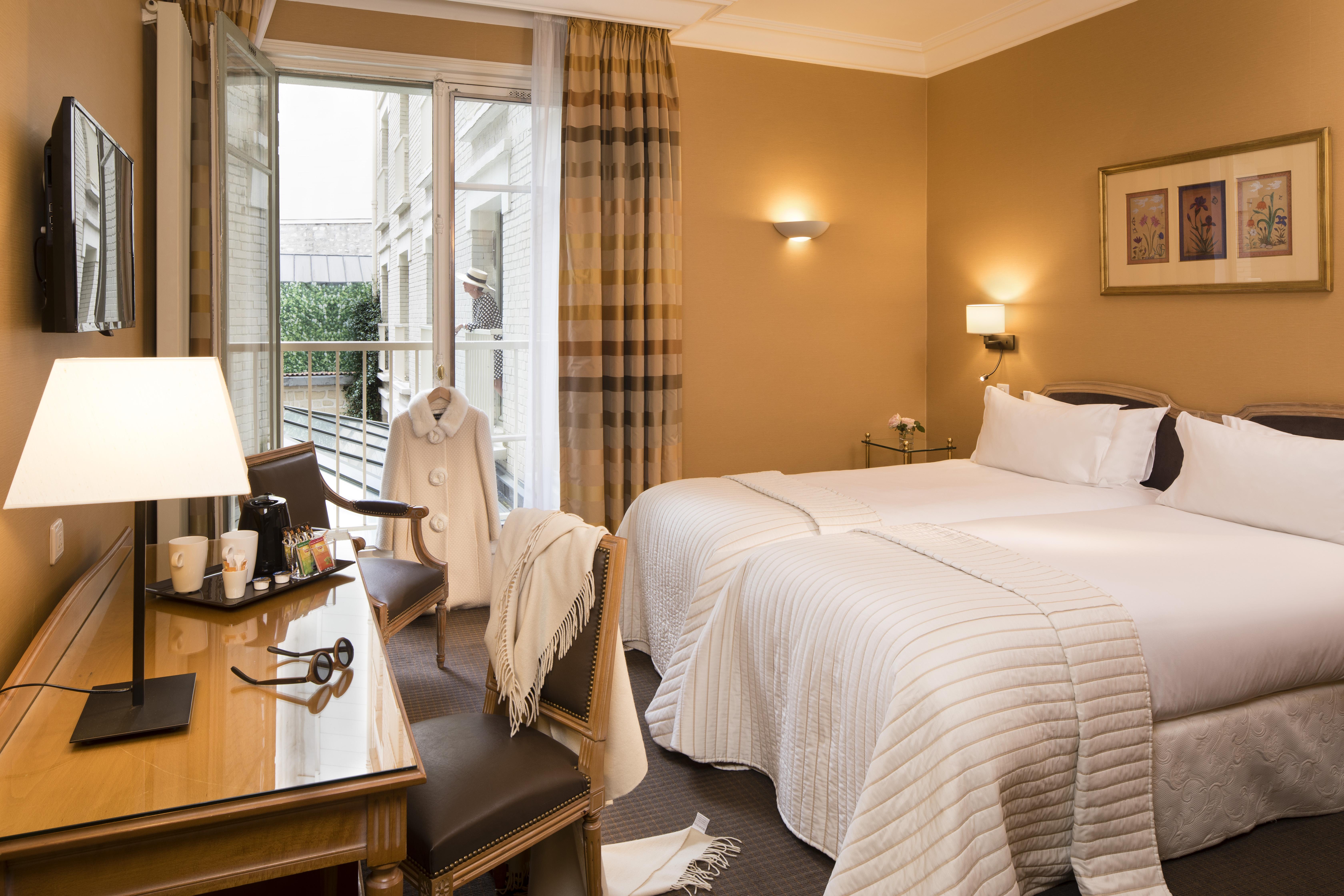 Le Littré Hotel