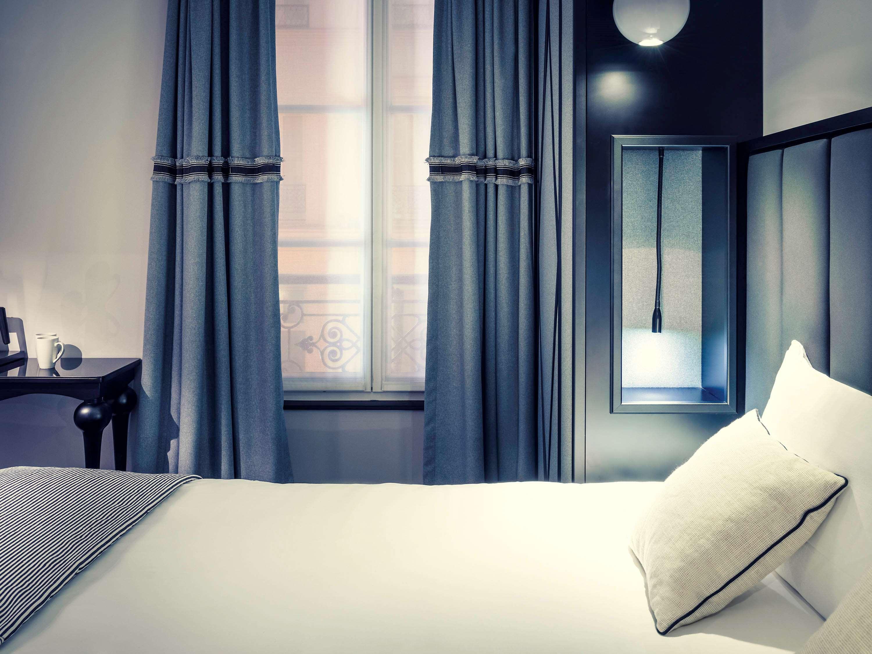 Mercure Arc De Triomphe Wagram