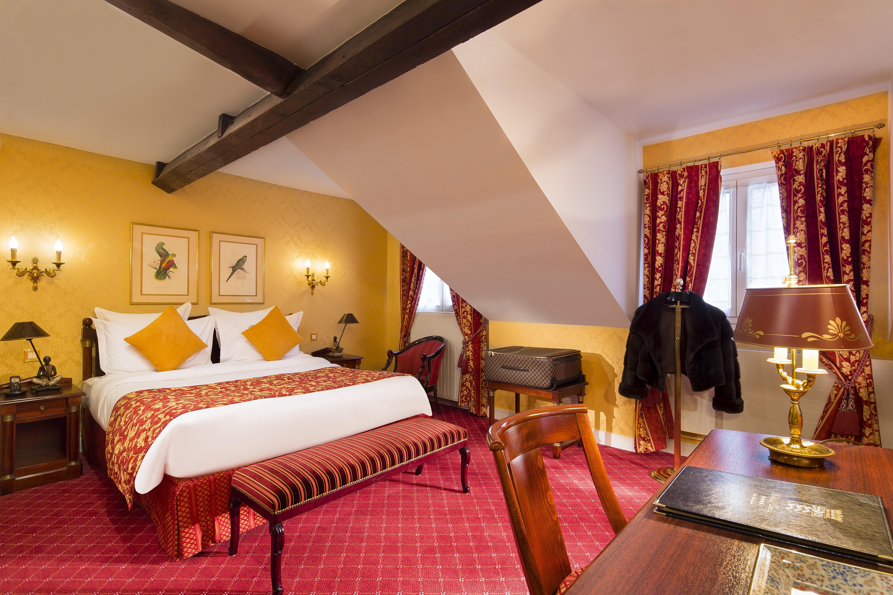 Hotel De Varenne 4*