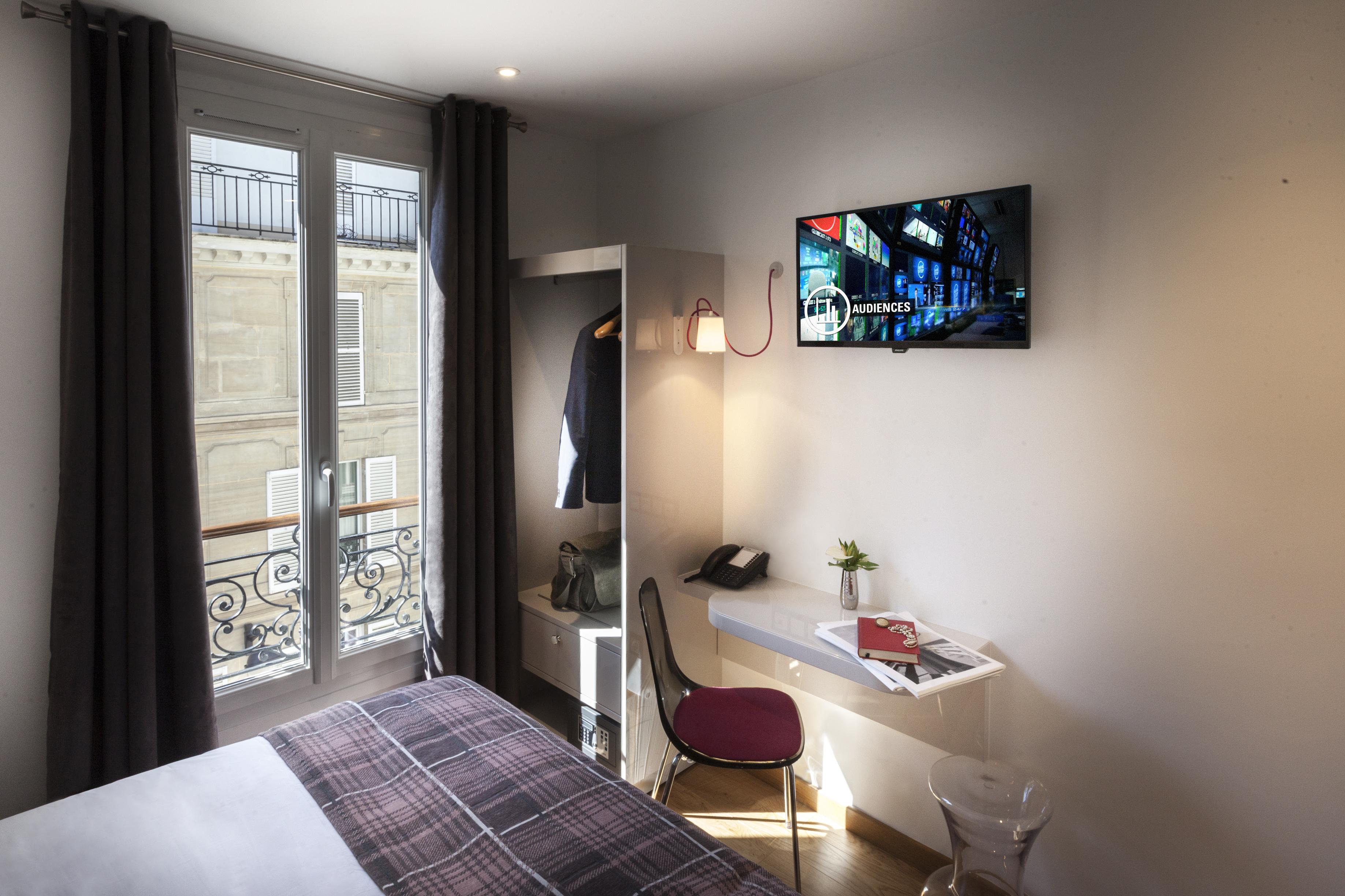 Hotel Le Mireille Parigi