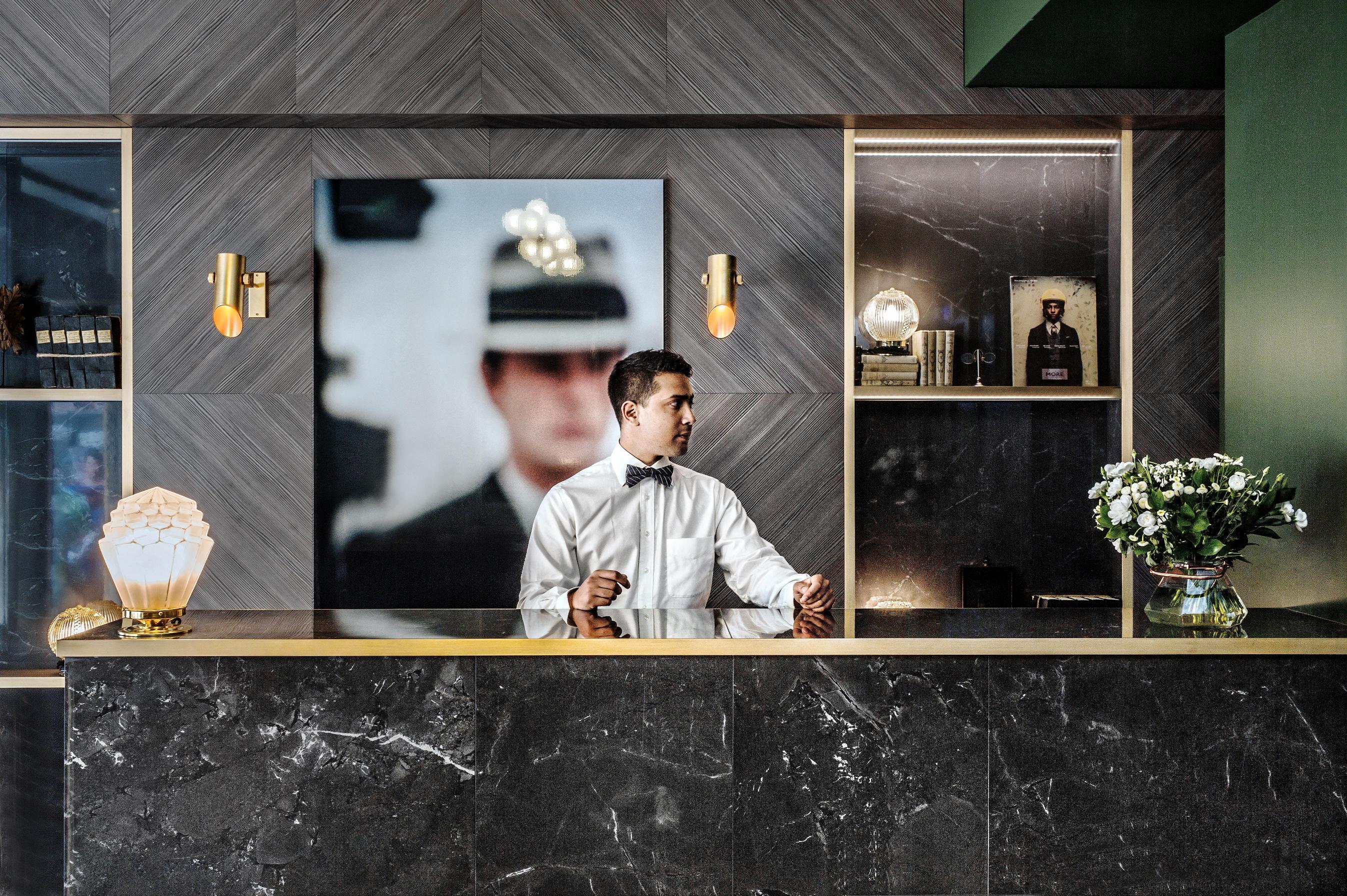 Handsome Hotel