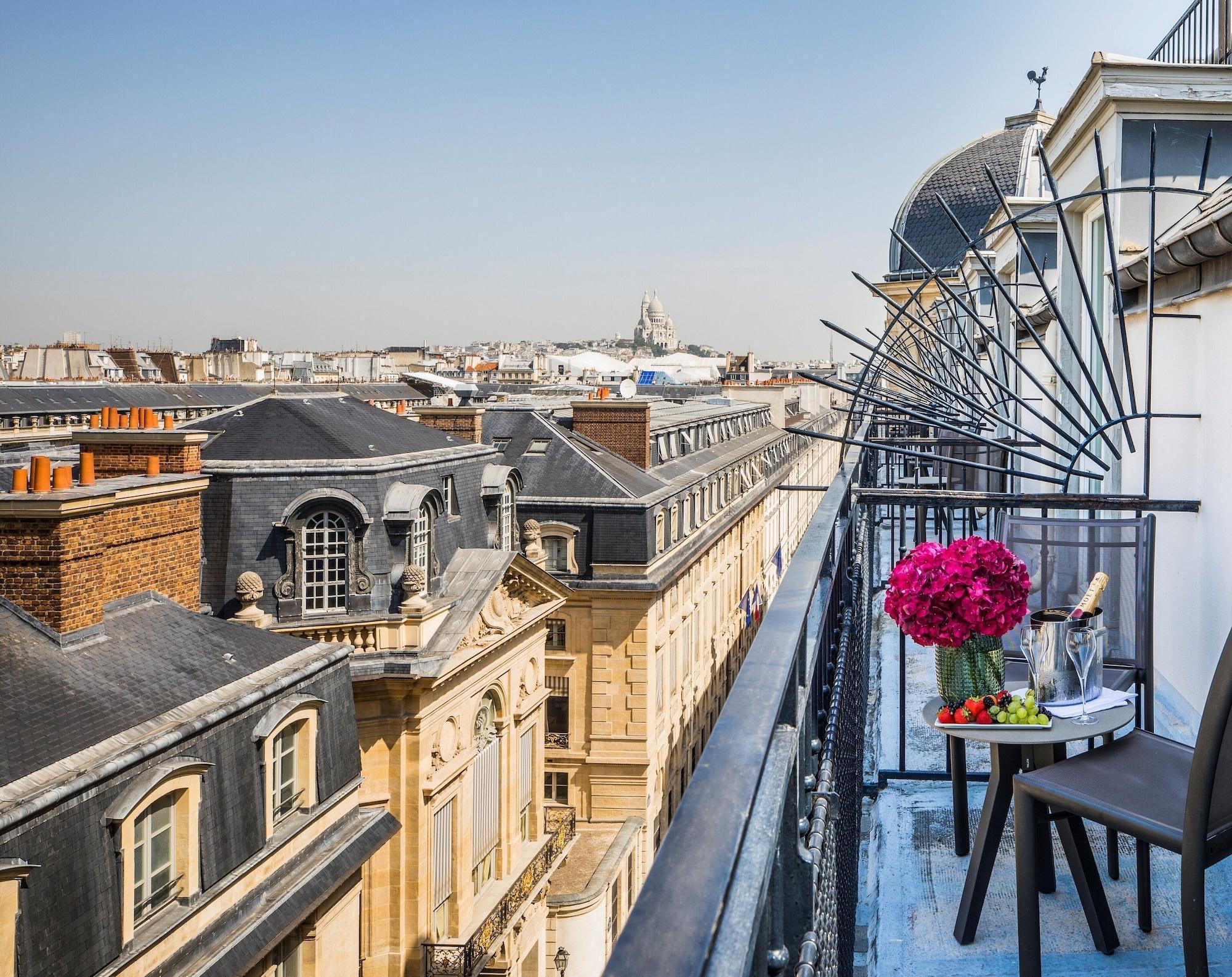 Hotel Grand Du Palais Royal Paris