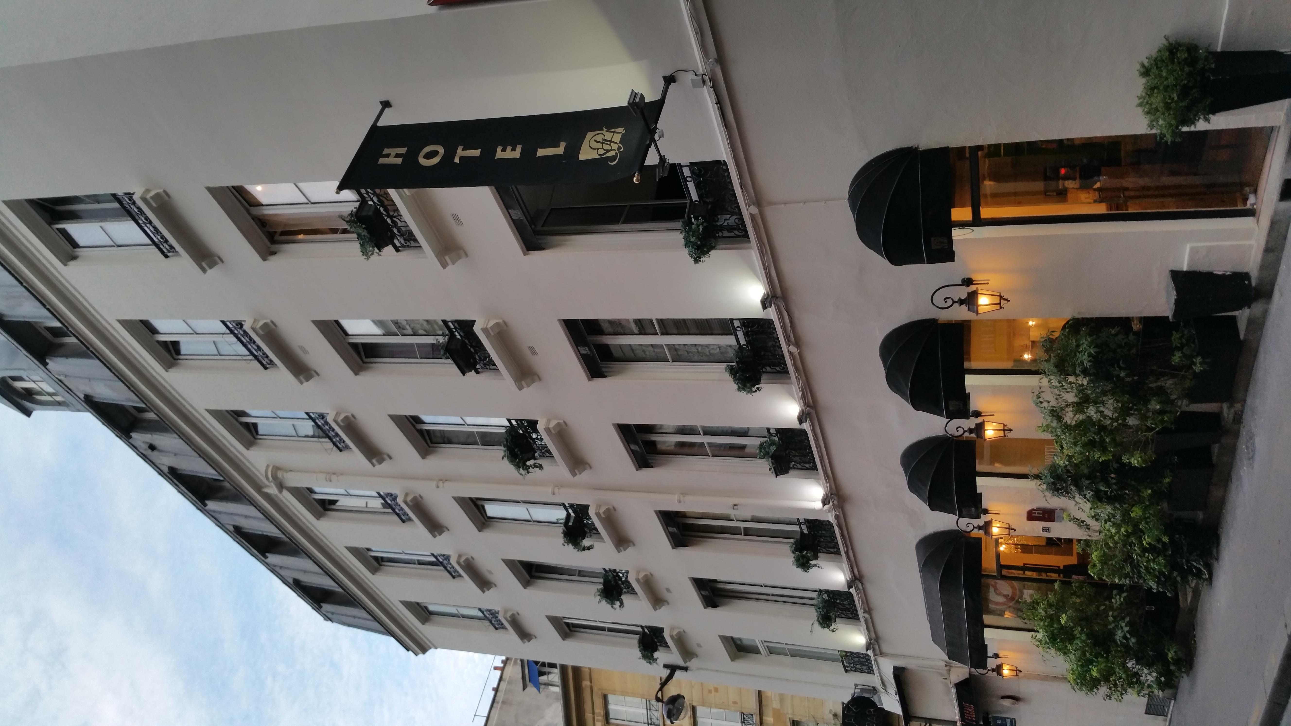 Hotel Petit Saint-honore