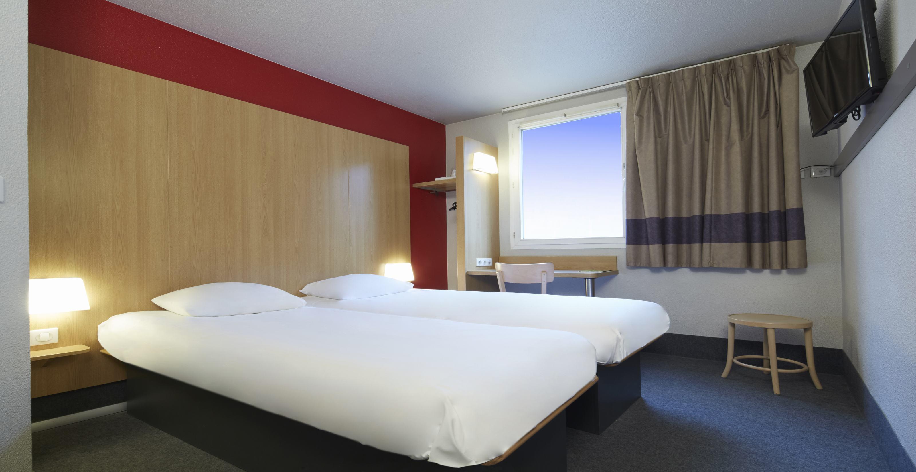 Porte De La Hotel