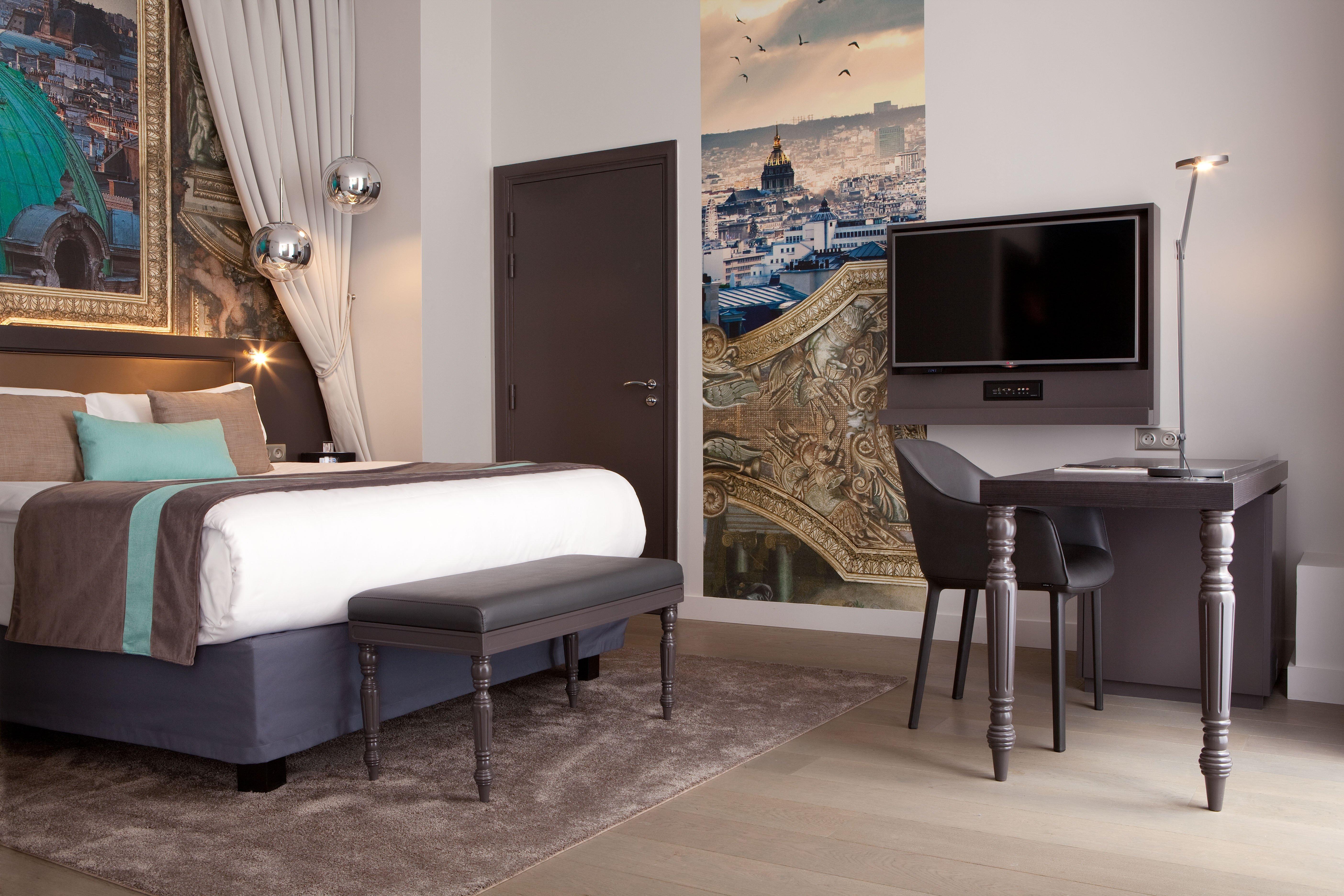 Indigo - Opera By Ihg Hotel 4*