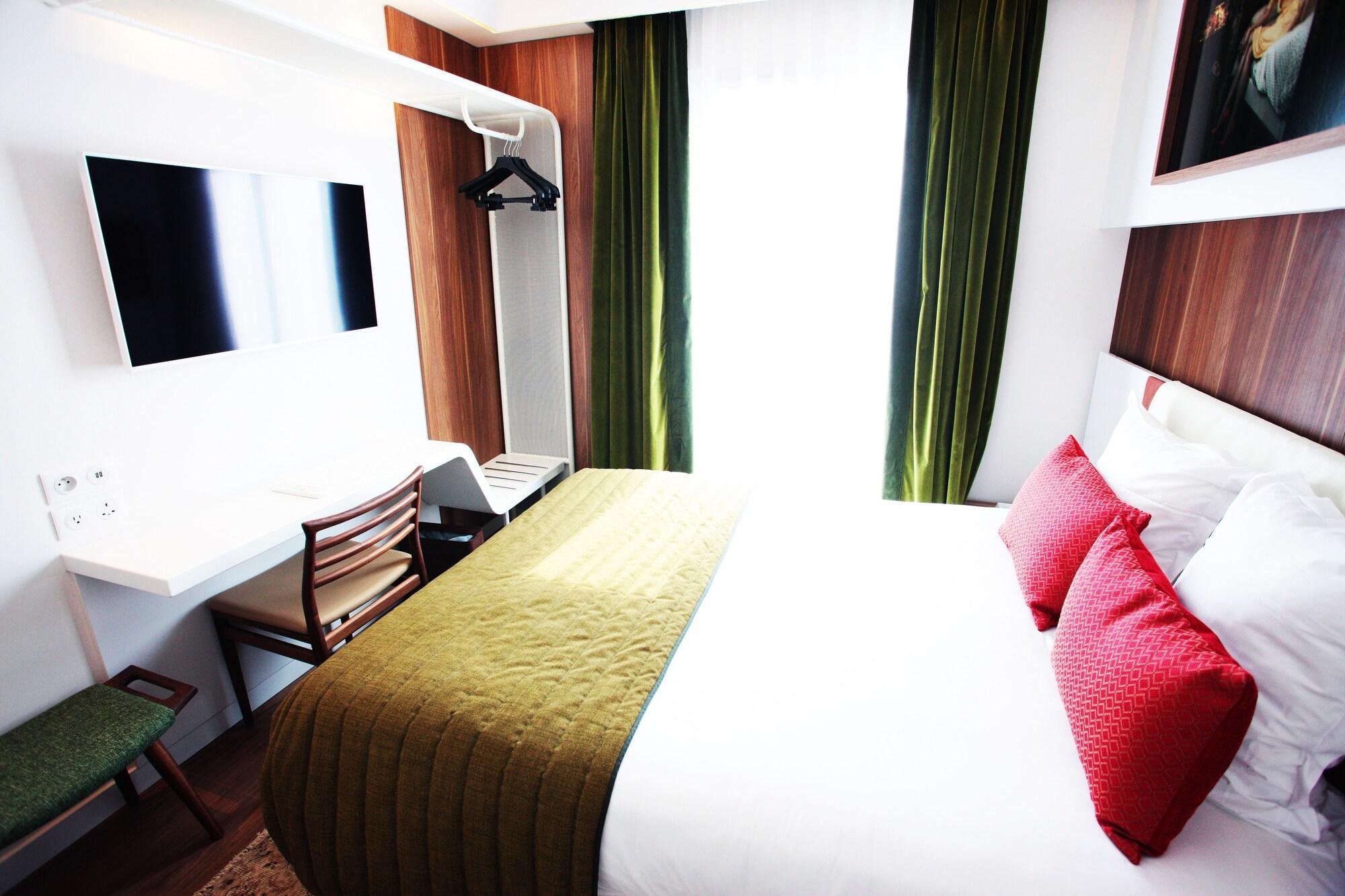 Hotel Eiffel Turenne Parigi